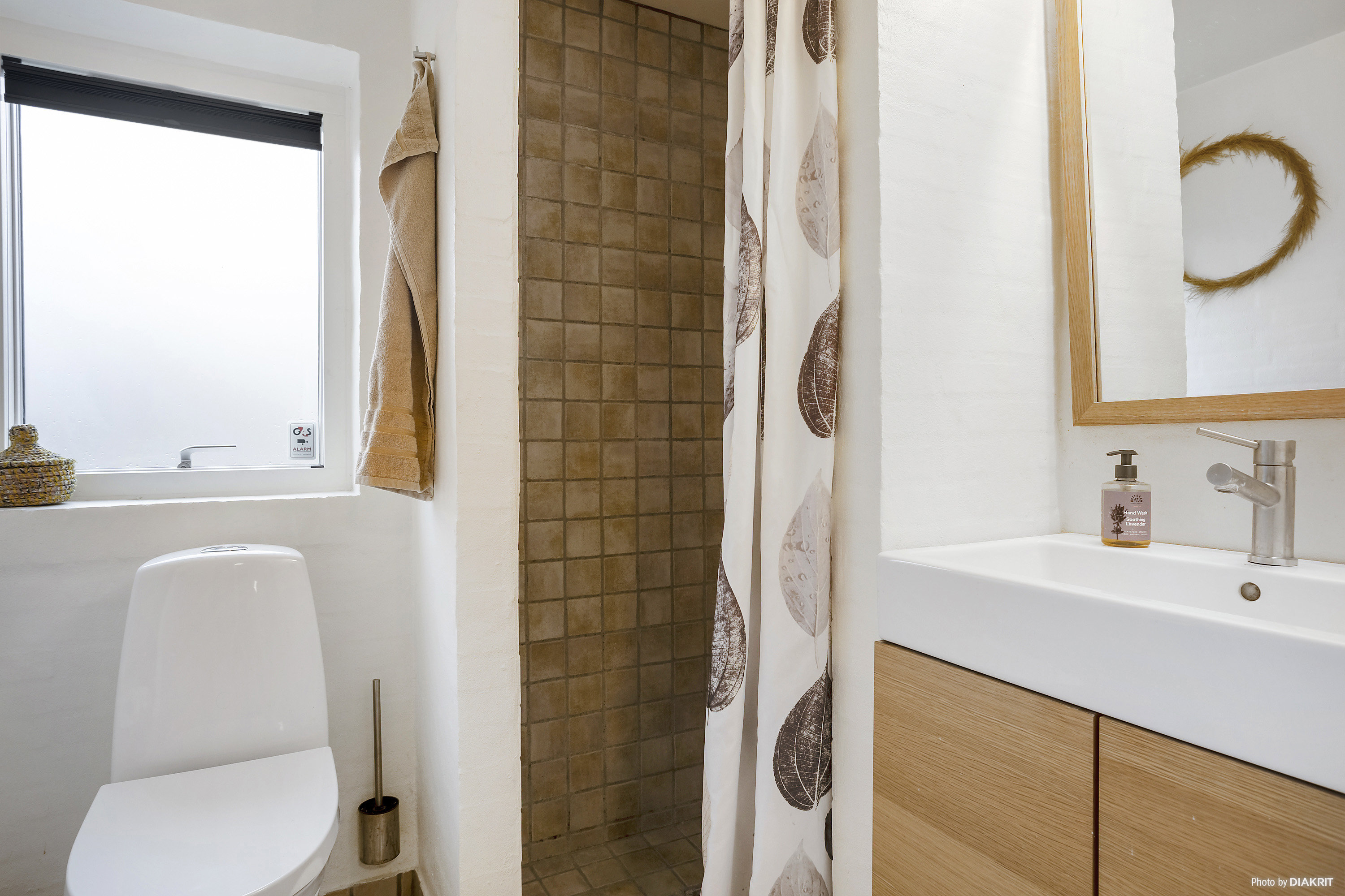 Fremhævet badeværelse billede i fuldskærmstilstand. Billede af Røddalsminde 61, 8300 Odder