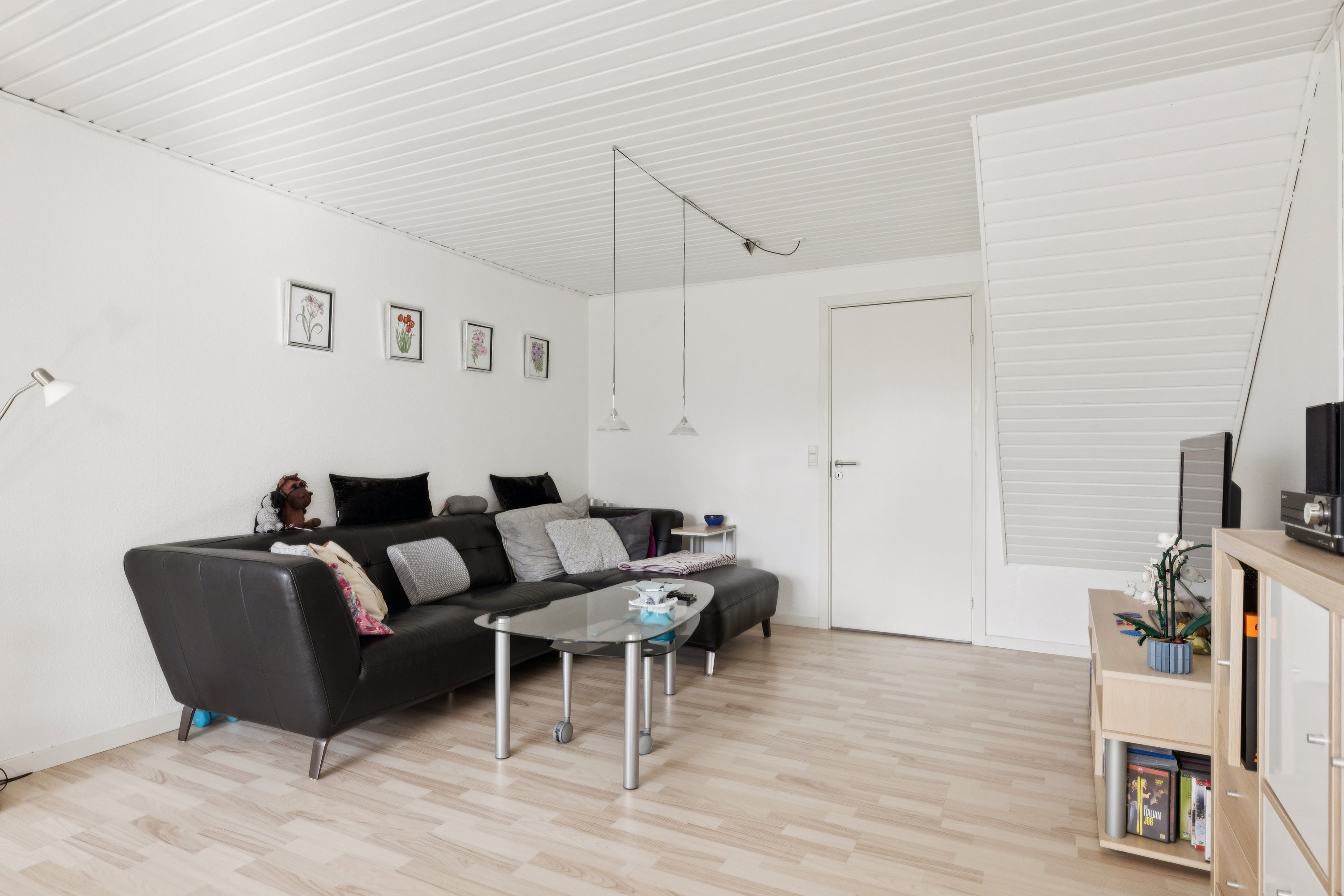 Fremhævet stue billede i fuldskærmstilstand. Billede af Hyldemosevej 18A, 8830 Tjele