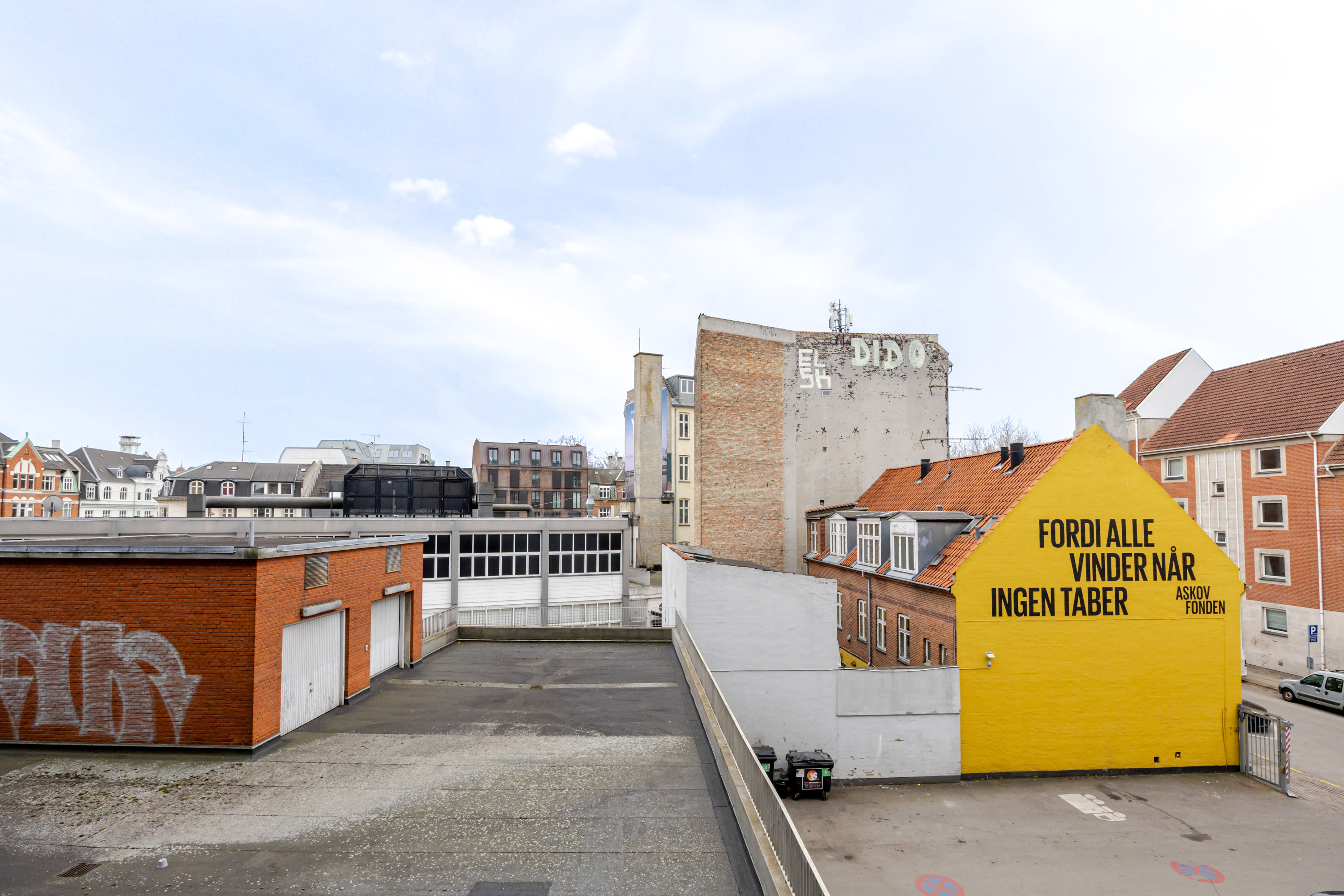 Fremhævet andet billede i fuldskærmstilstand. Billede af Rantzausgade 11A, 2. 5., 2200 København N