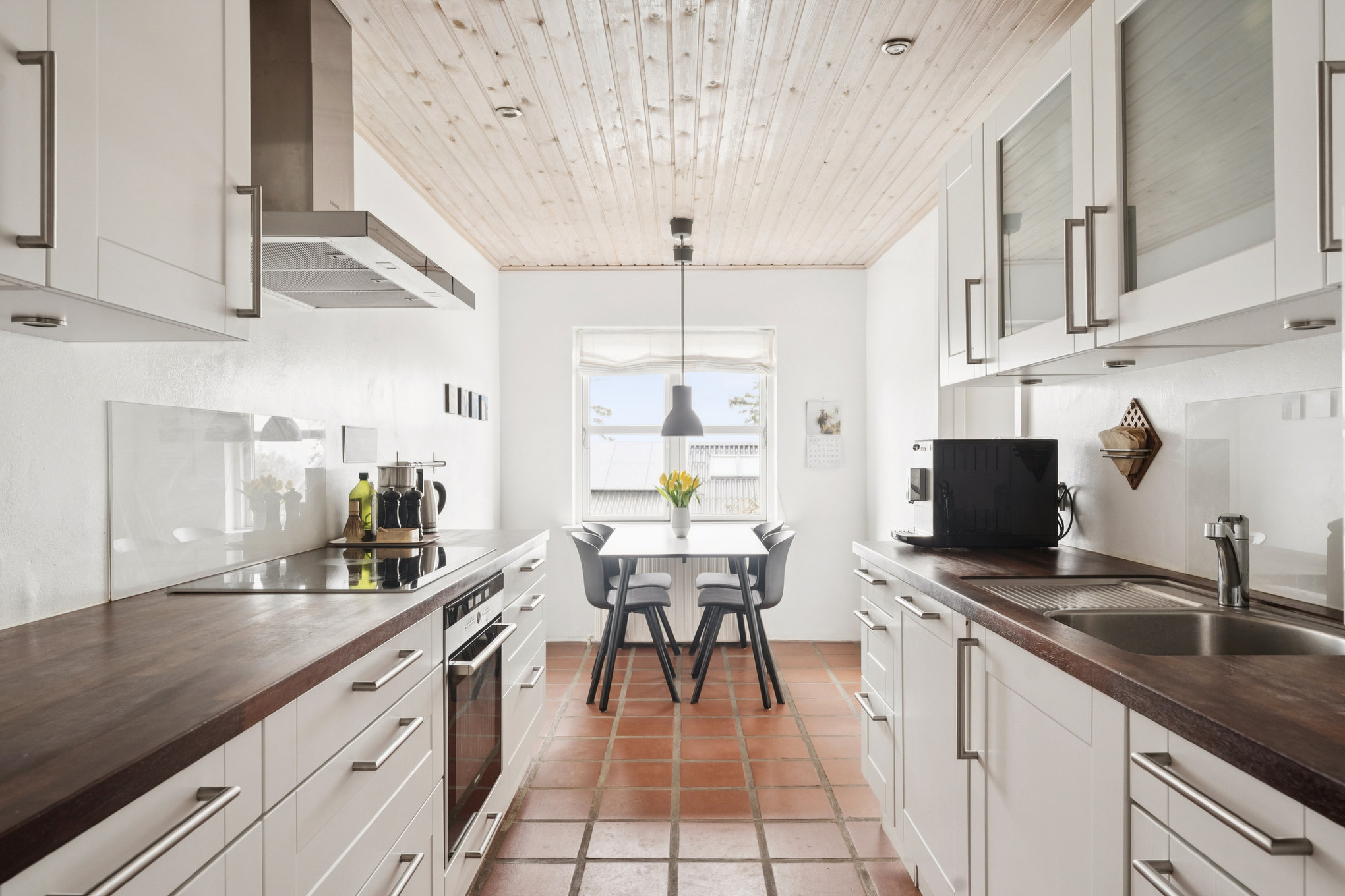 Fremhævet køkken billede i fuldskærmstilstand. Billede af Syrenvej 2, Assentoft, 8960 Randers SØ