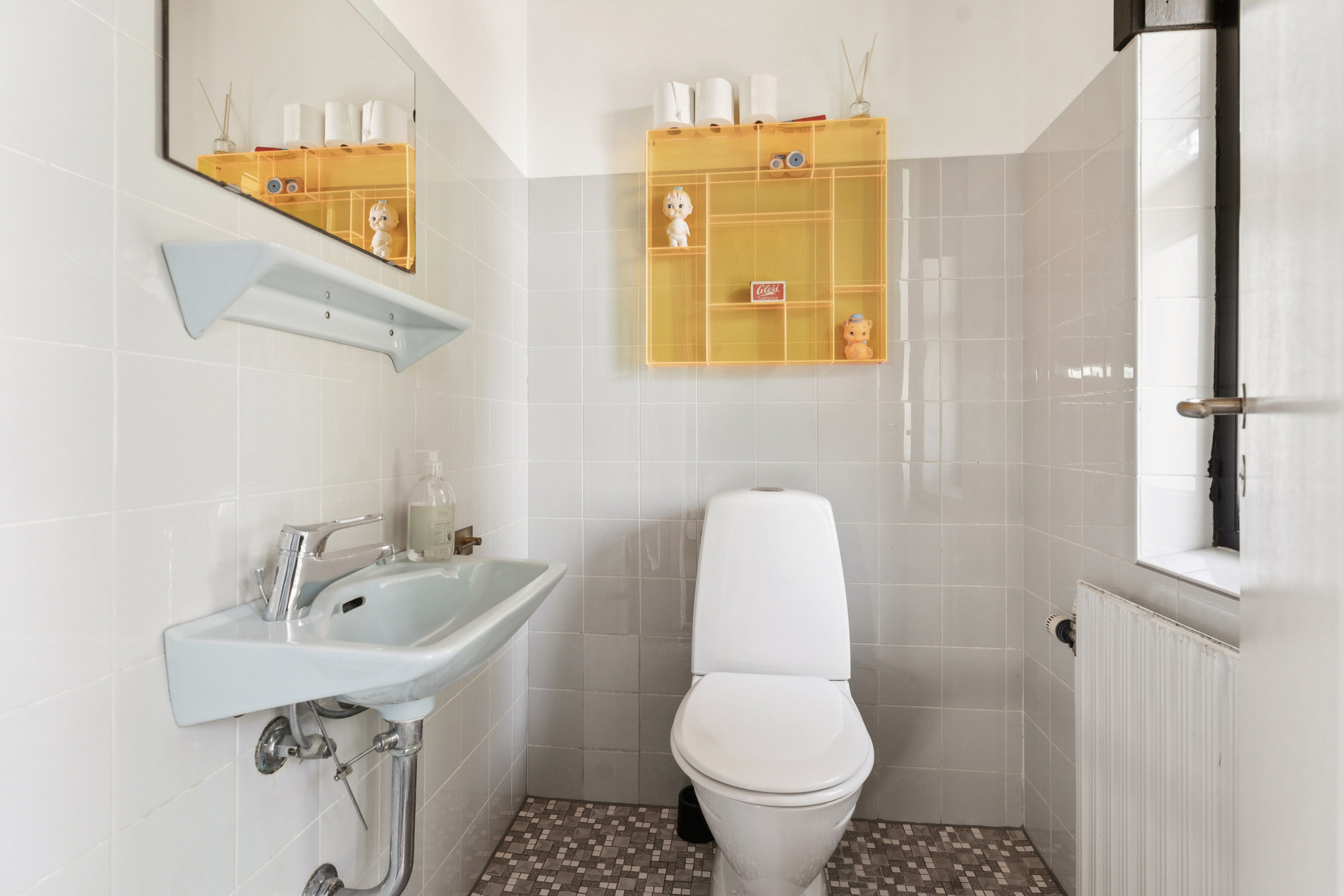 Fremhævet badeværelse billede i fuldskærmstilstand. Billede af Blåregnvej 25, 8930 Randers NØ