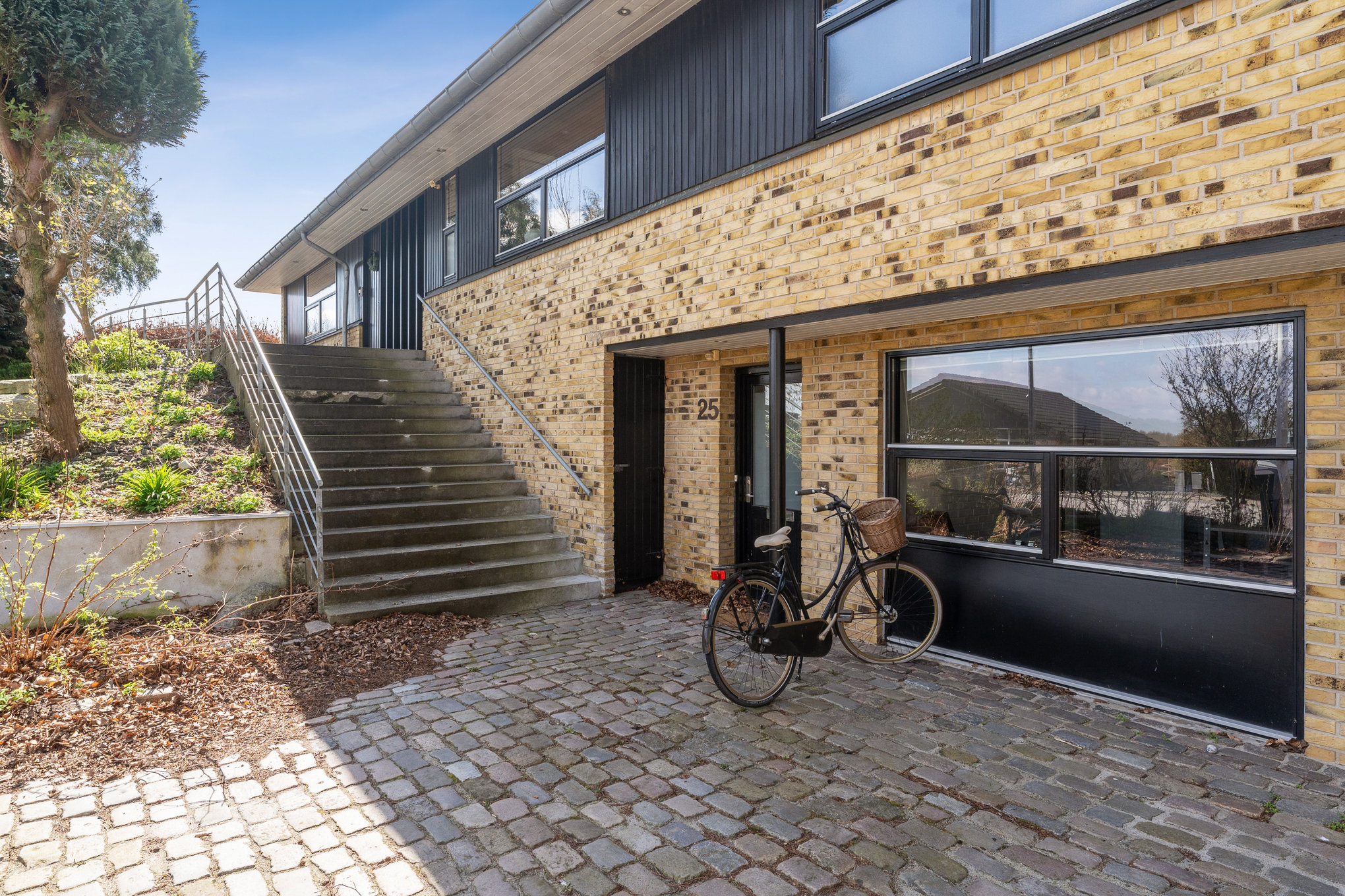 Fremhævet andet billede i fuldskærmstilstand. Billede af Blåregnvej 25, 8930 Randers NØ