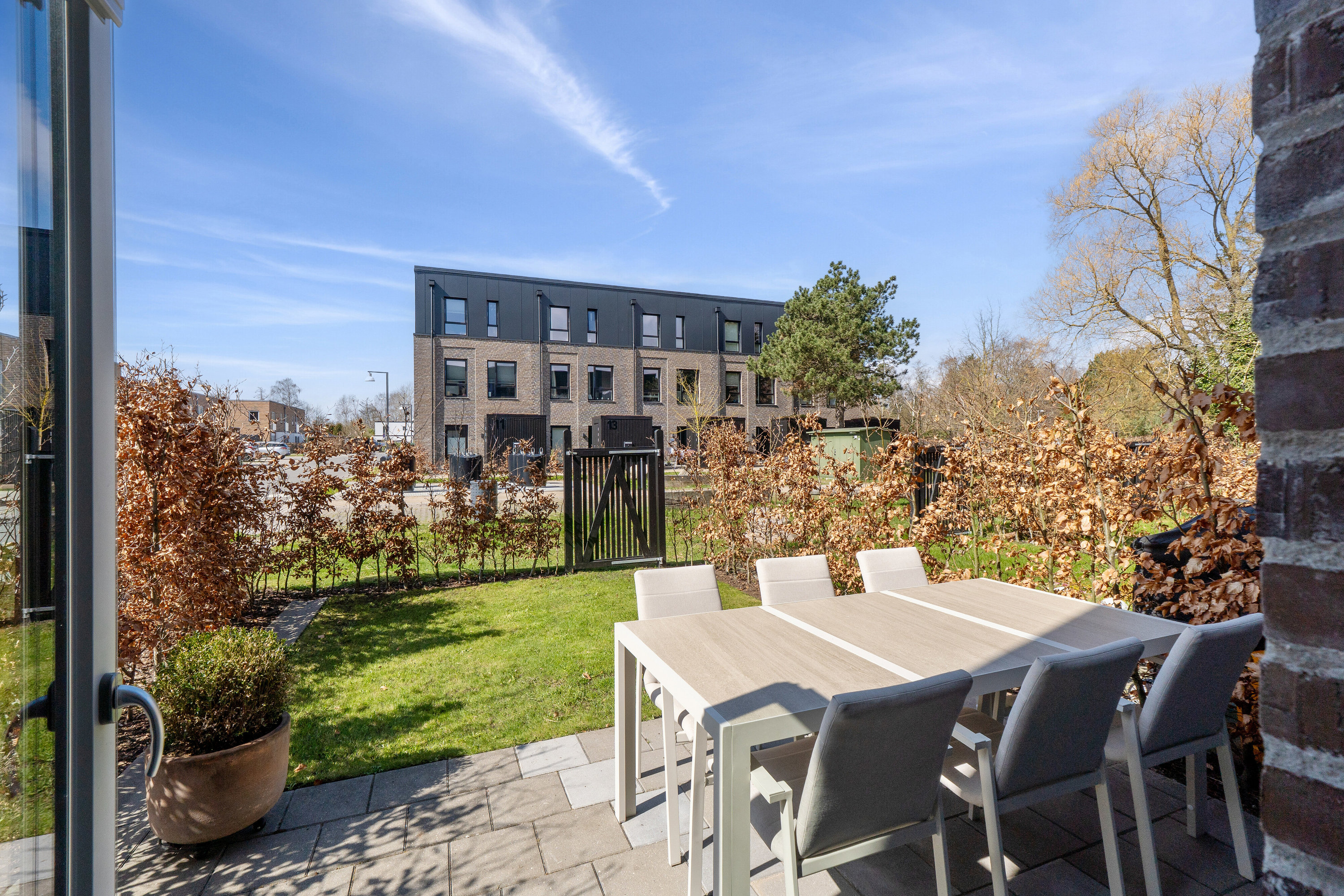 Fremhævet terrasse billede i fuldskærmstilstand. Billede af Plantagevej 21, 2610 Rødovre