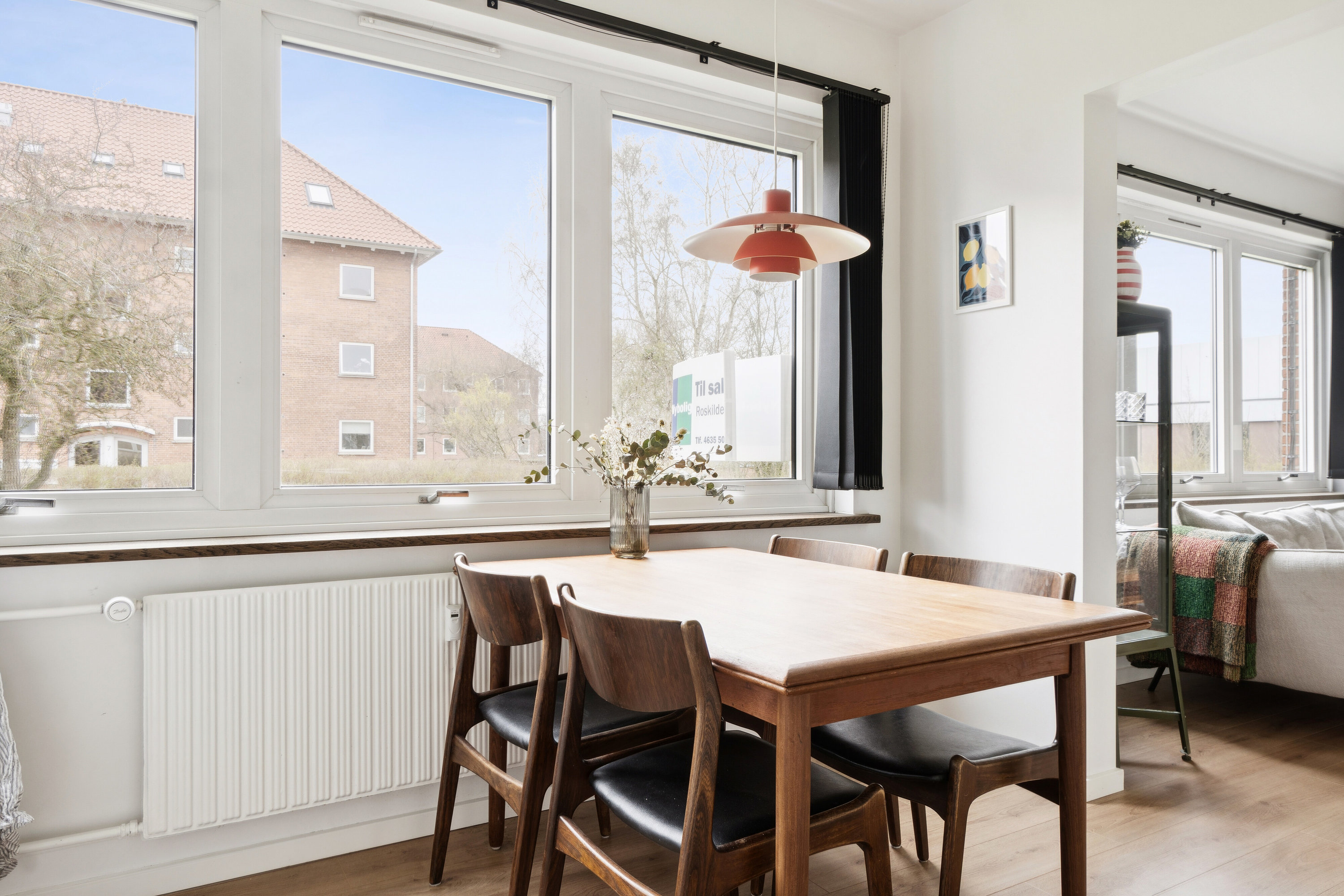 Fremhævet spisestue billede i fuldskærmstilstand. Billede af Gyvelvej 13, st.. mf., 4000 Roskilde