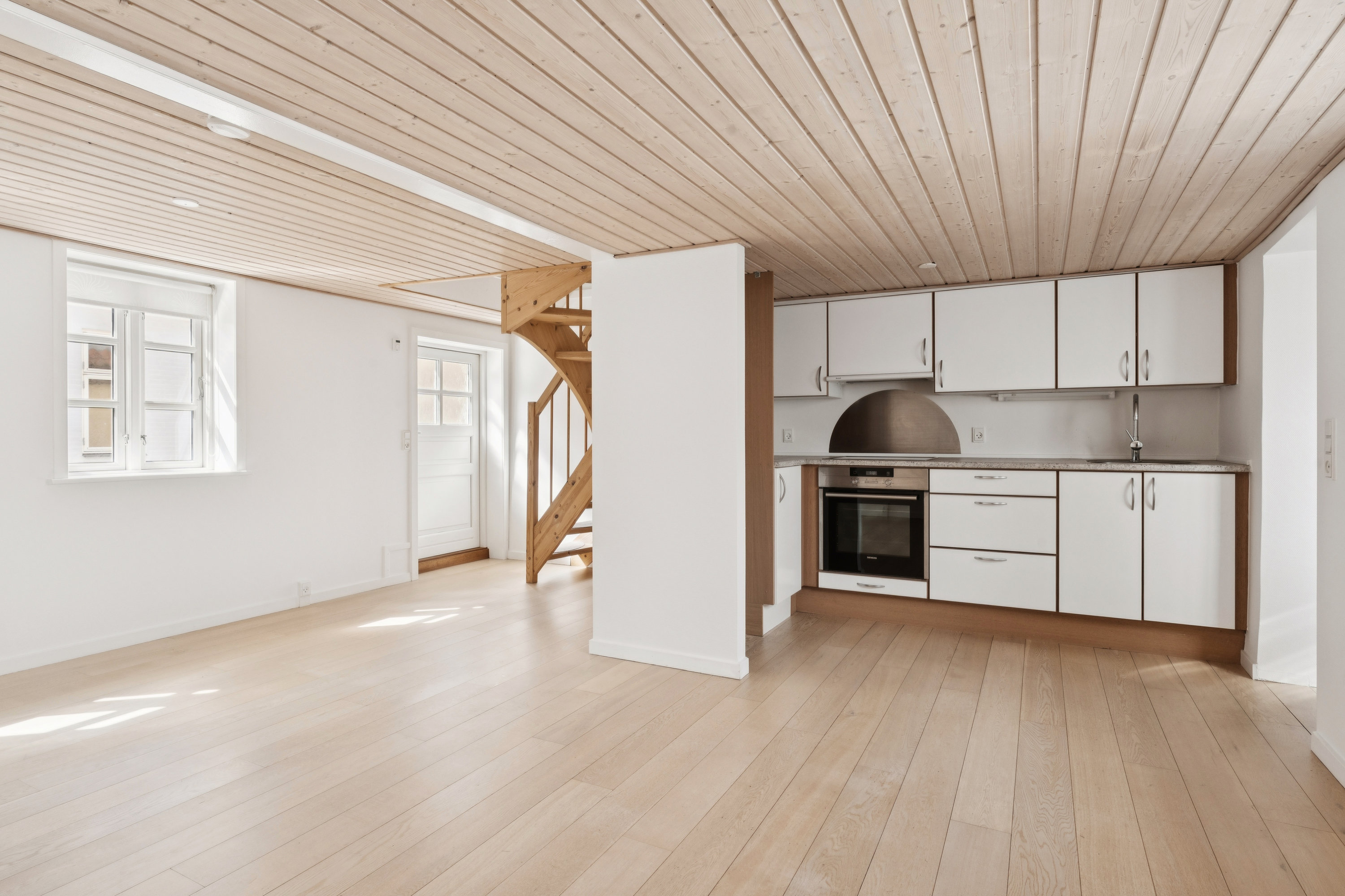 Mellemgade 40, 9240 Nibe