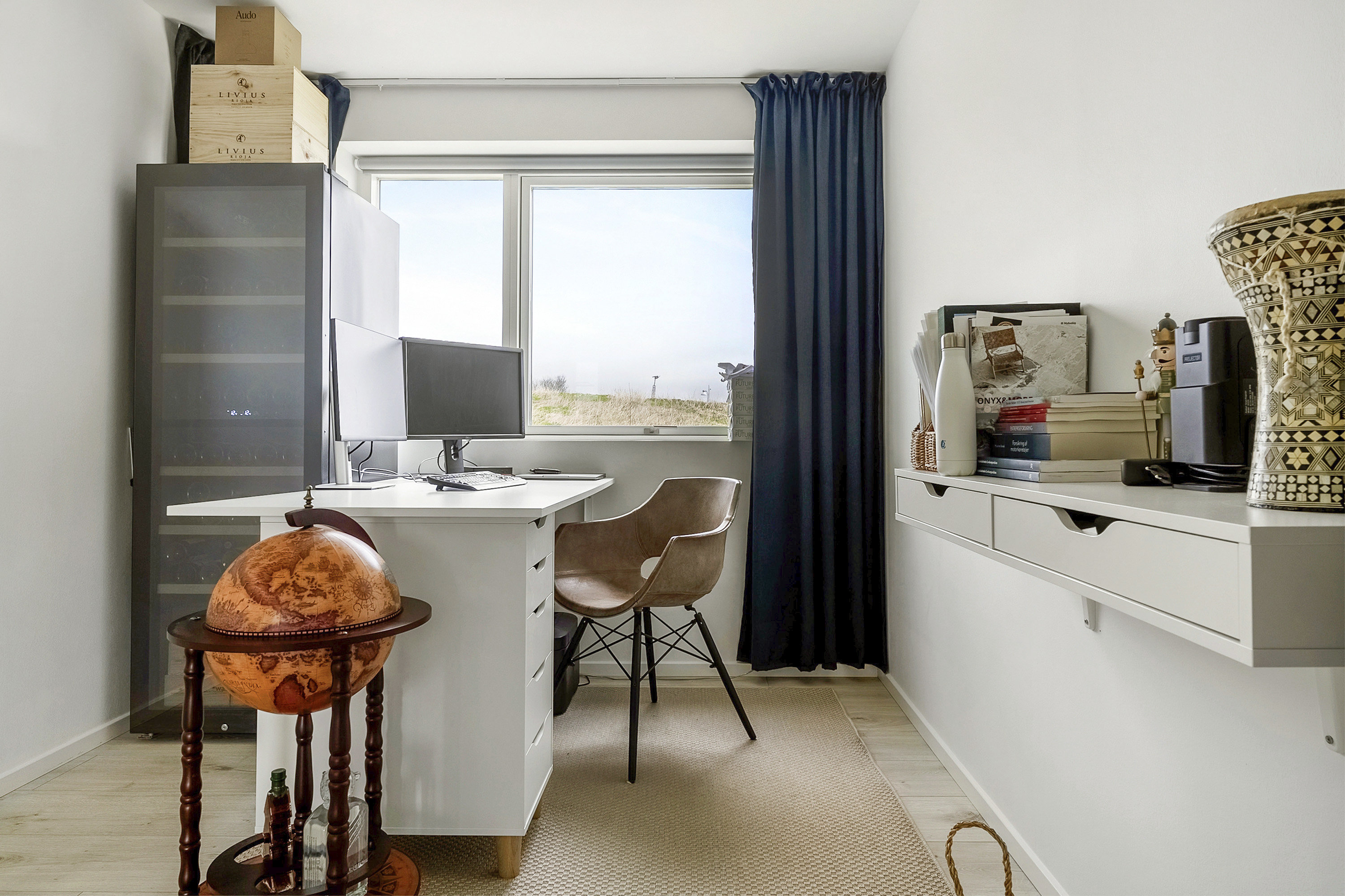 Fremhævet kontor billede i fuldskærmstilstand. Billede af Bjørnshave 8, 8700 Horsens