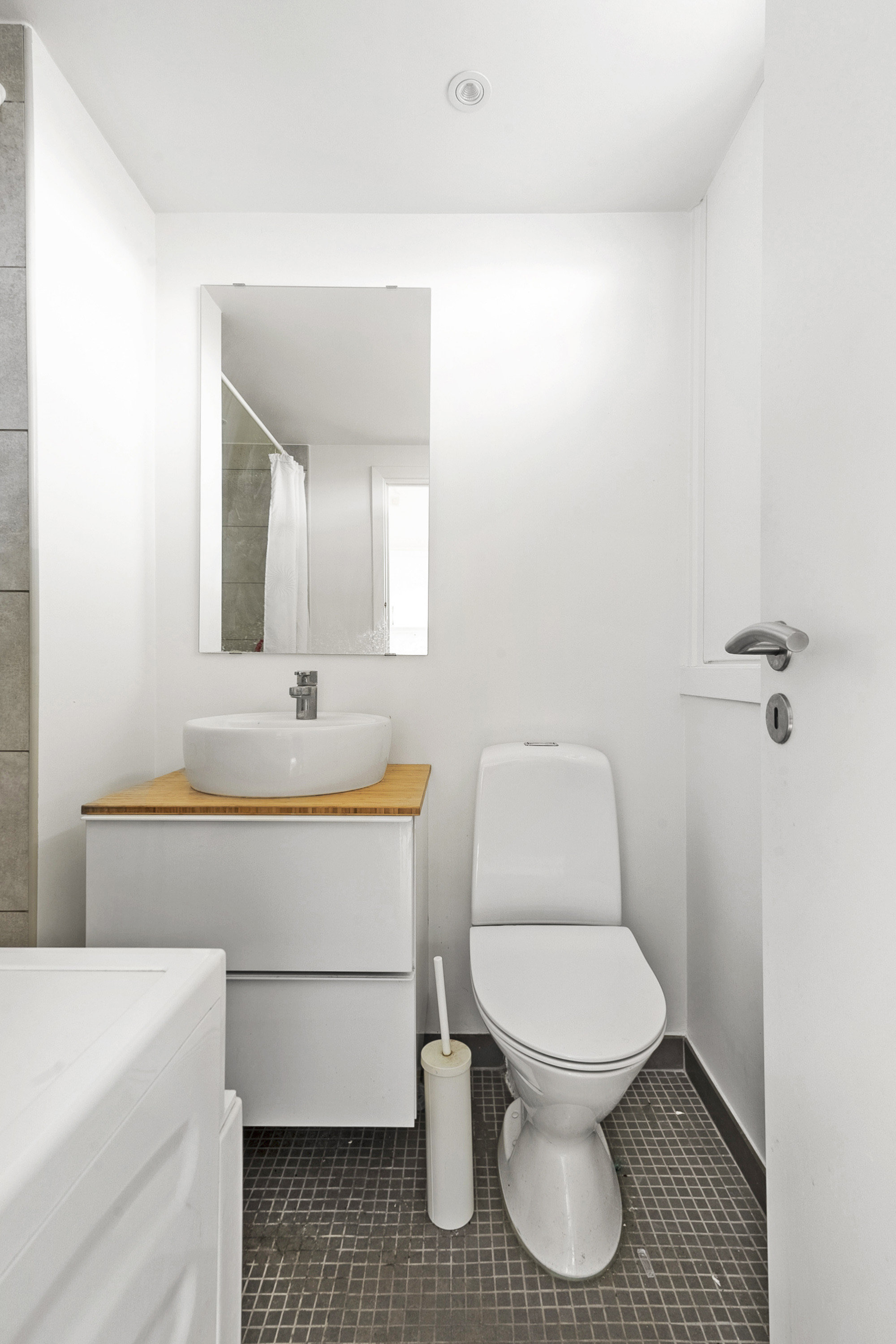 Fremhævet badeværelse billede i fuldskærmstilstand. Billede af Floravænget 36, 1., Dalum, 5250 Odense SV