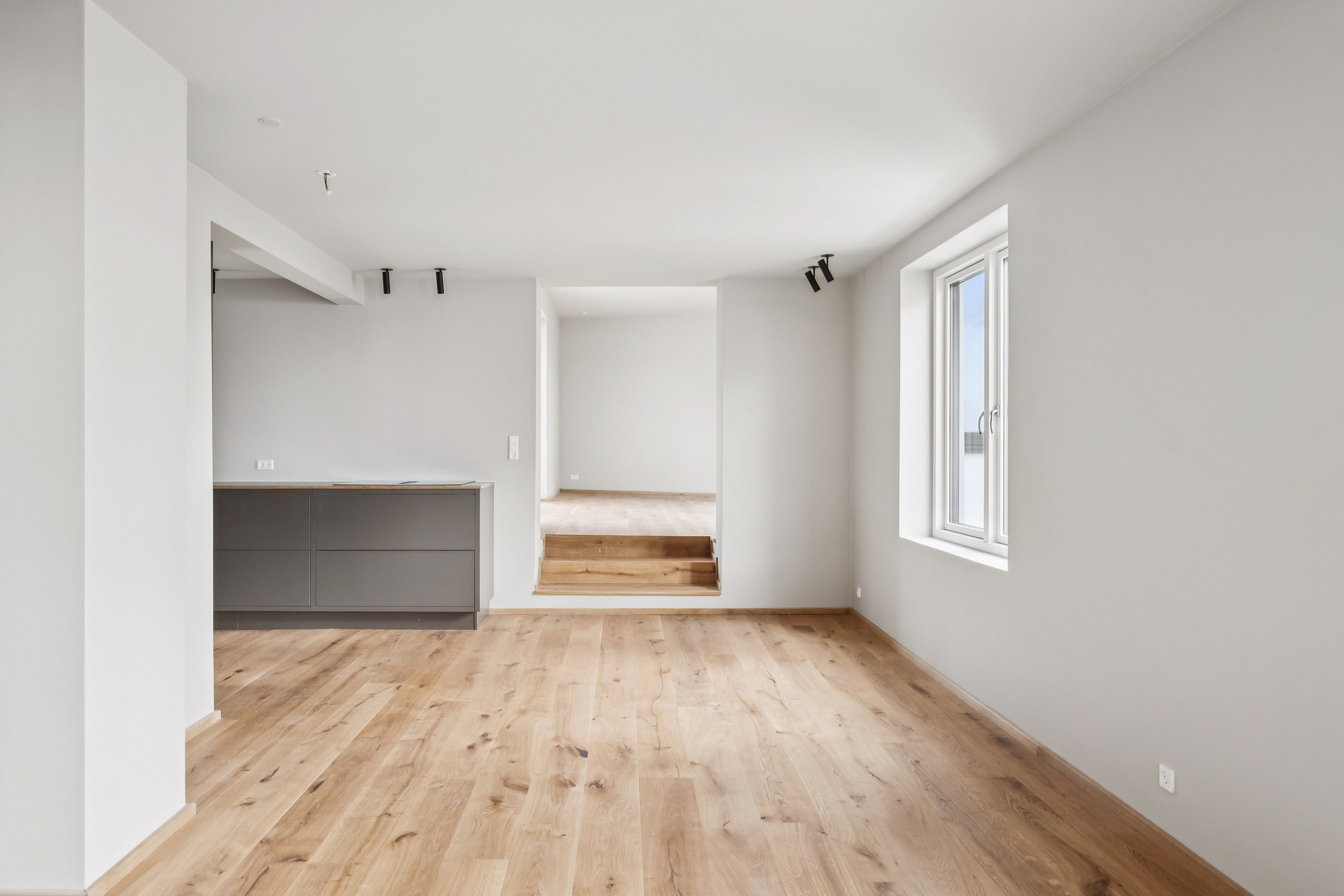 Fremhævet værelse billede i fuldskærmstilstand. Billede af Stationsgade 3, 8240 Risskov