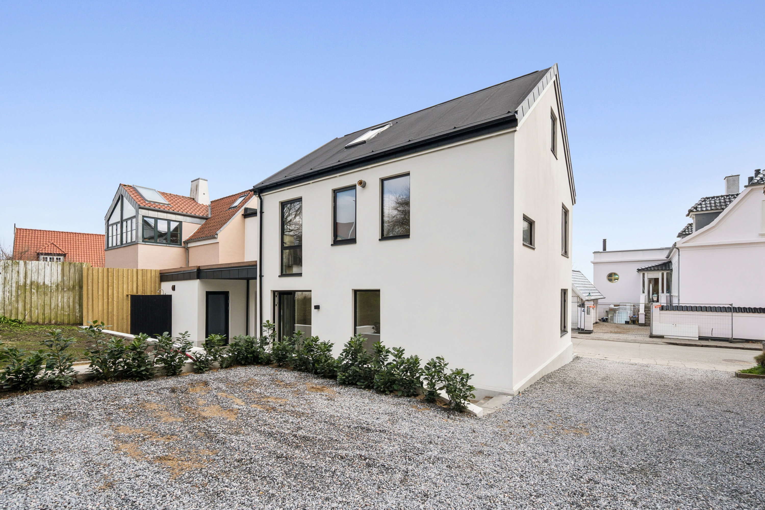 Fremhævet andet billede i fuldskærmstilstand. Billede af Stationsgade 3, 8240 Risskov