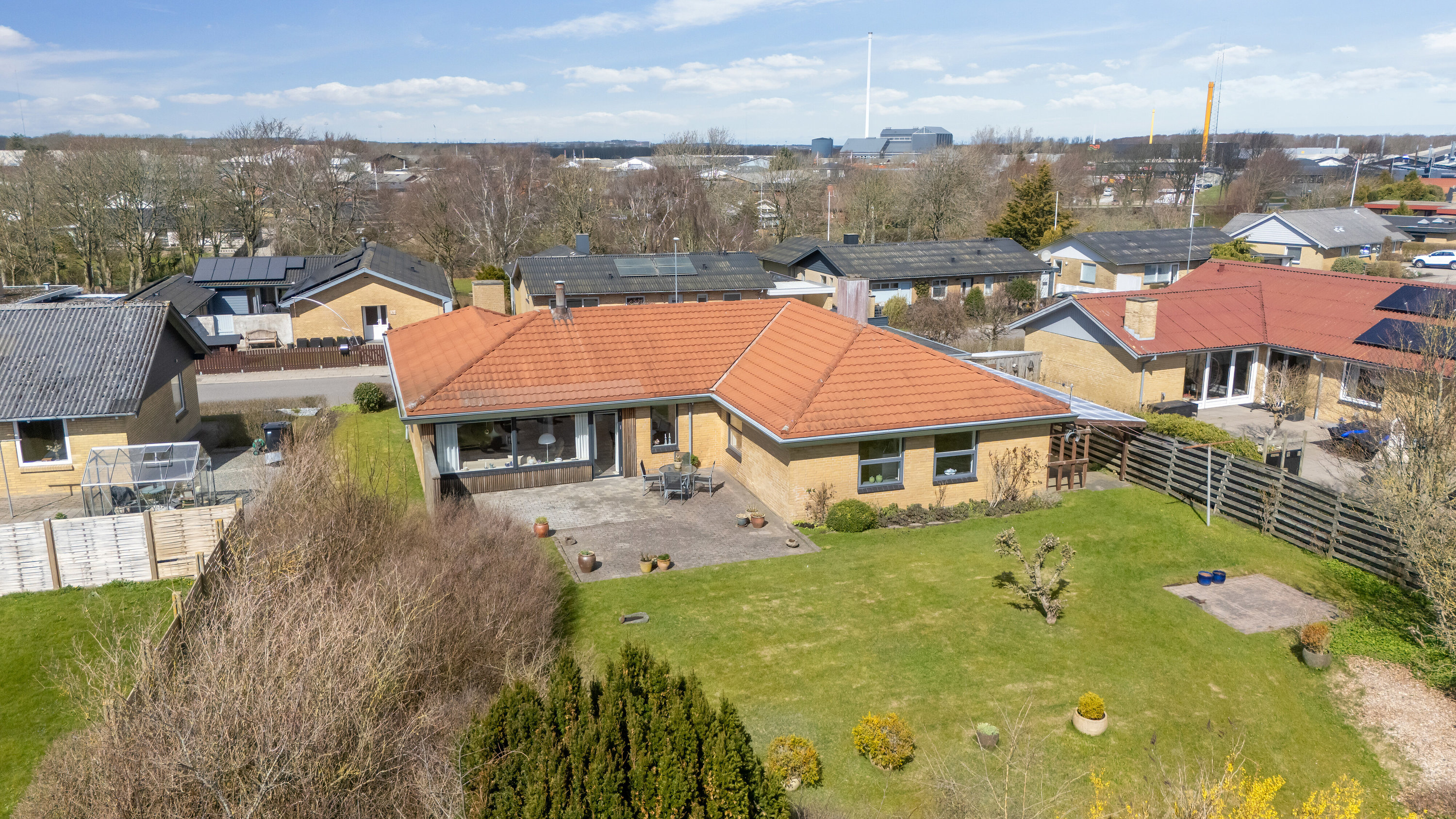 Fremhævet luftfoto billede i fuldskærmstilstand. Billede af P. L. Halds Vej 60, 7700 Thisted