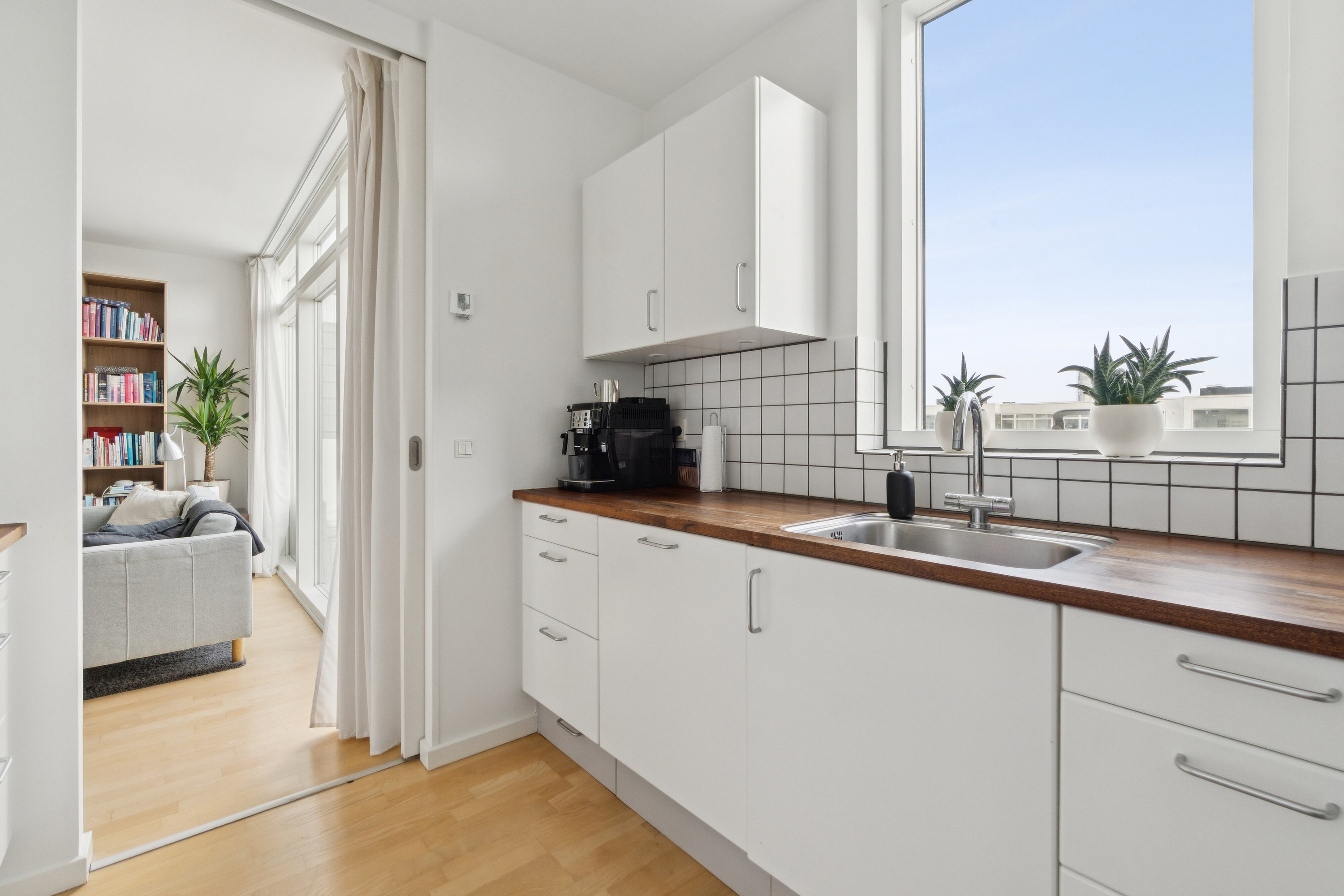 Fremhævet køkken billede i fuldskærmstilstand. Billede af Klaksvigsgade 9, 6. th., 2300 København S