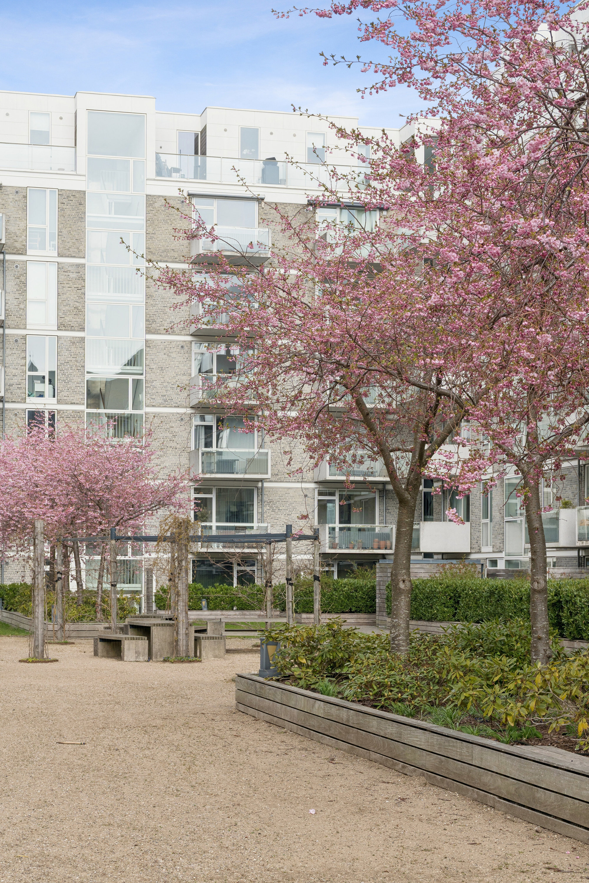 Fremhævet facade billede i fuldskærmstilstand. Billede af Klaksvigsgade 9, 6. th., 2300 København S