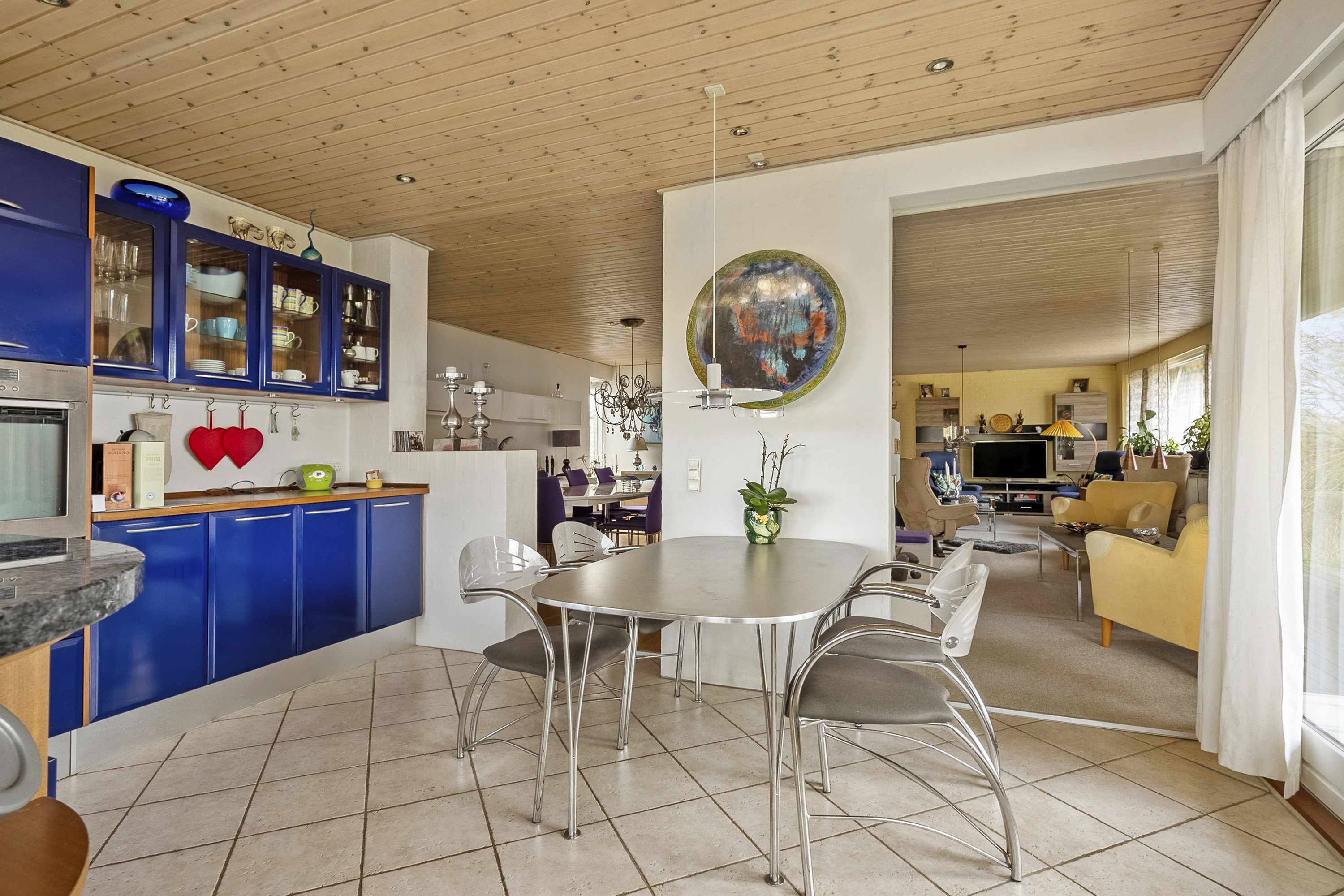 Fremhævet køkken billede i fuldskærmstilstand. Billede af Elmebakken 12, Skt Klemens, 5260 Odense S