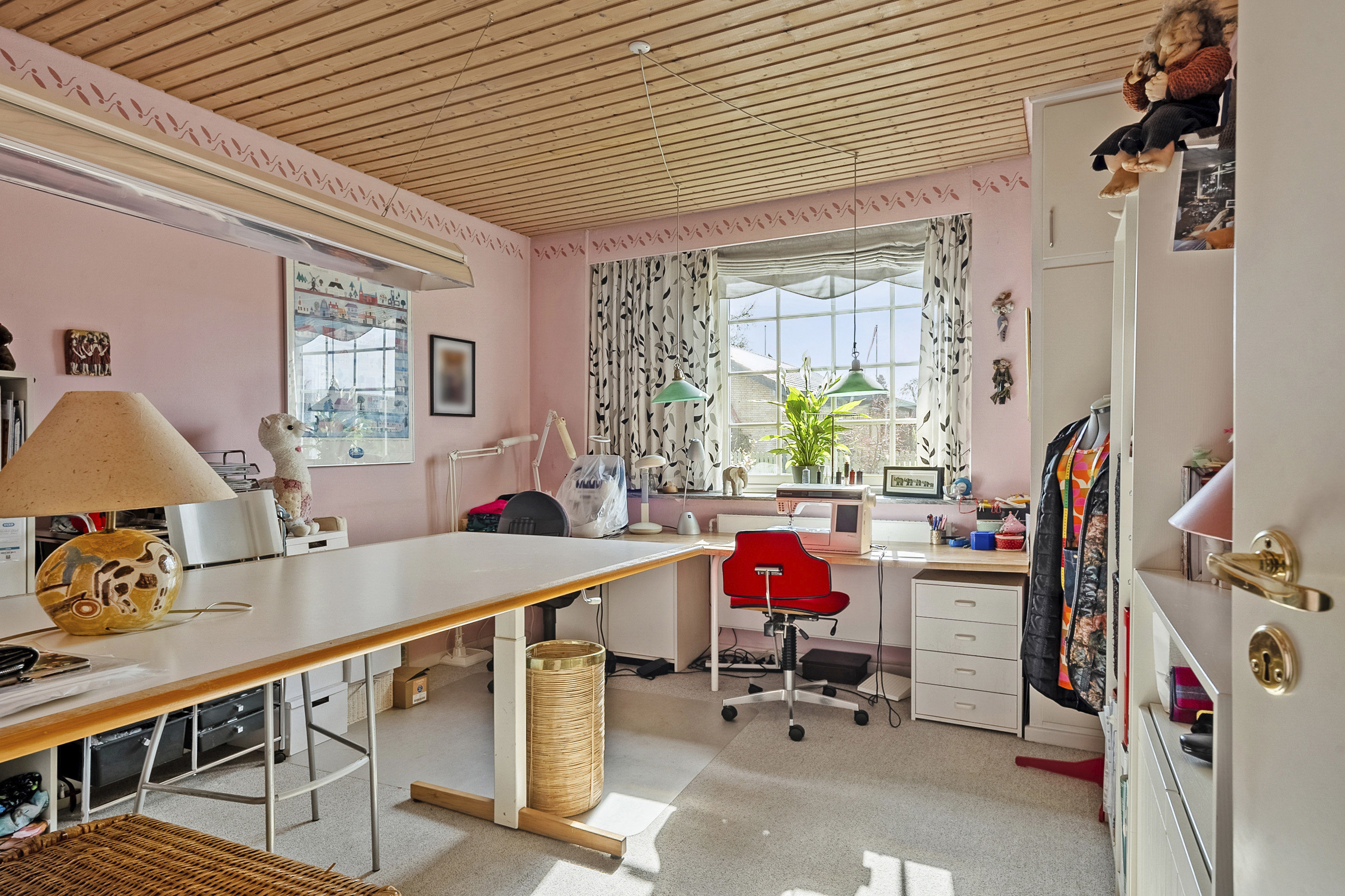 Fremhævet værelse billede i fuldskærmstilstand. Billede af Elmebakken 12, Skt Klemens, 5260 Odense S