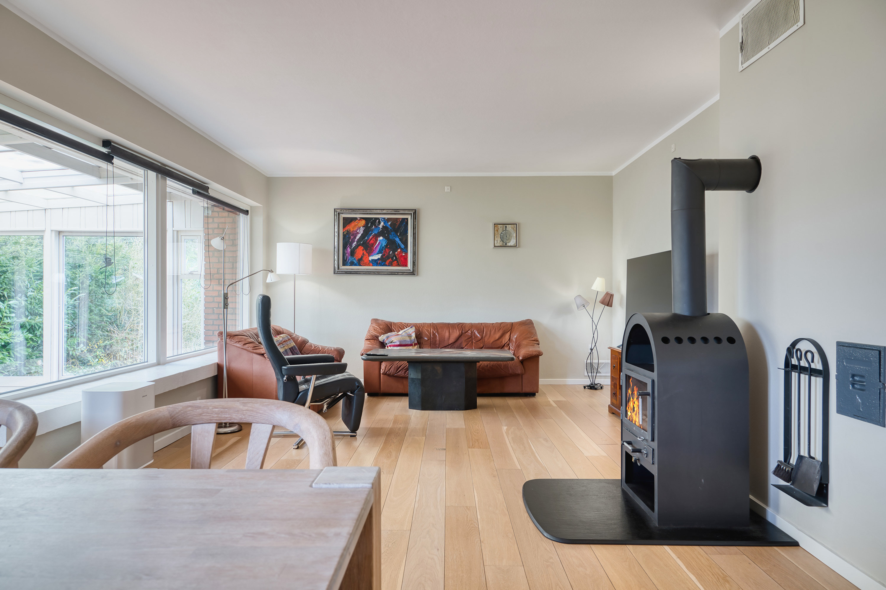 Fremhævet stue billede i fuldskærmstilstand. Billede af Peter Freuchensvej 25, 4800 Nykøbing F