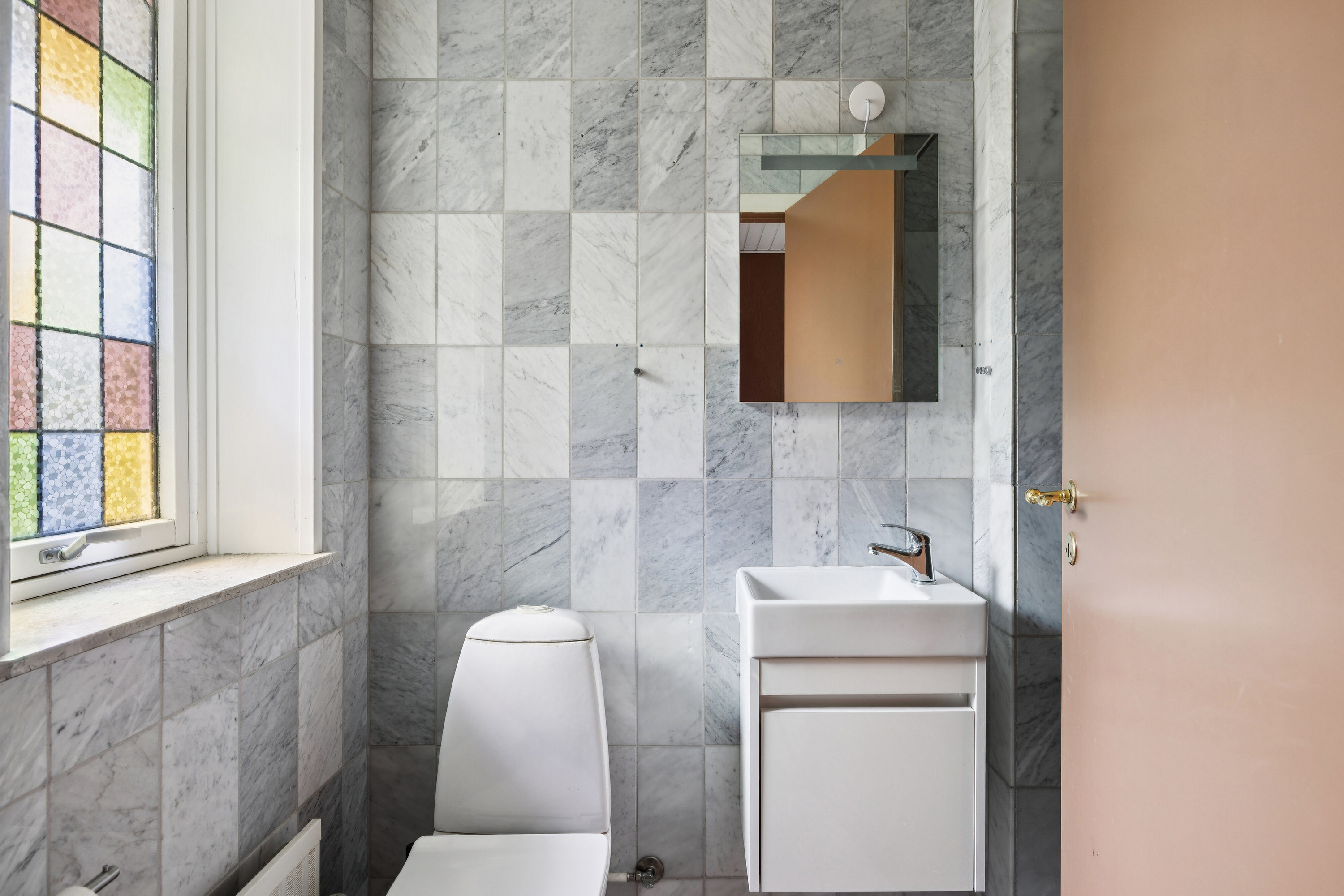 Fremhævet badeværelse billede i fuldskærmstilstand. Billede af Hallingager 36, 5750 Ringe