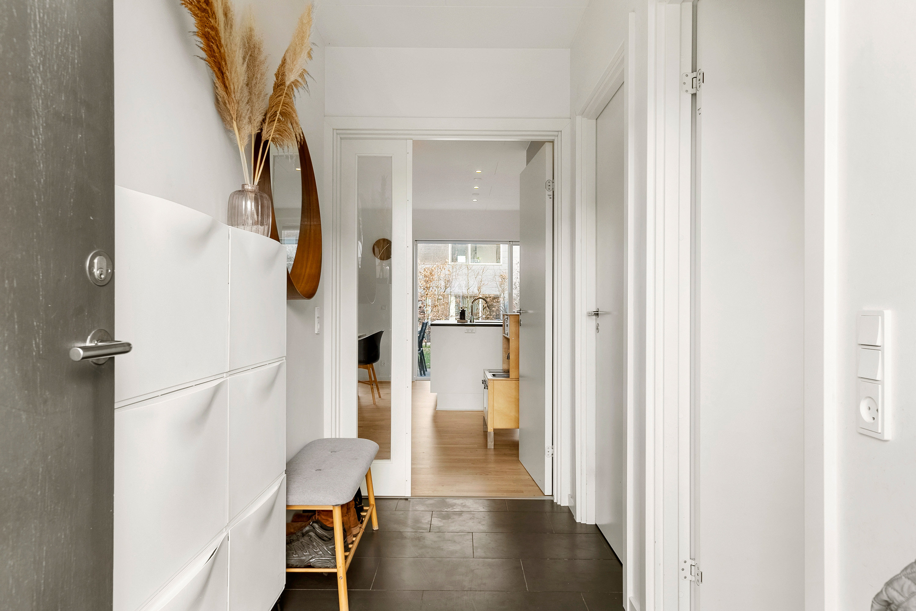 Fremhævet entré billede i fuldskærmstilstand. Billede af Østergårds Alle 57, 8362 Hørning