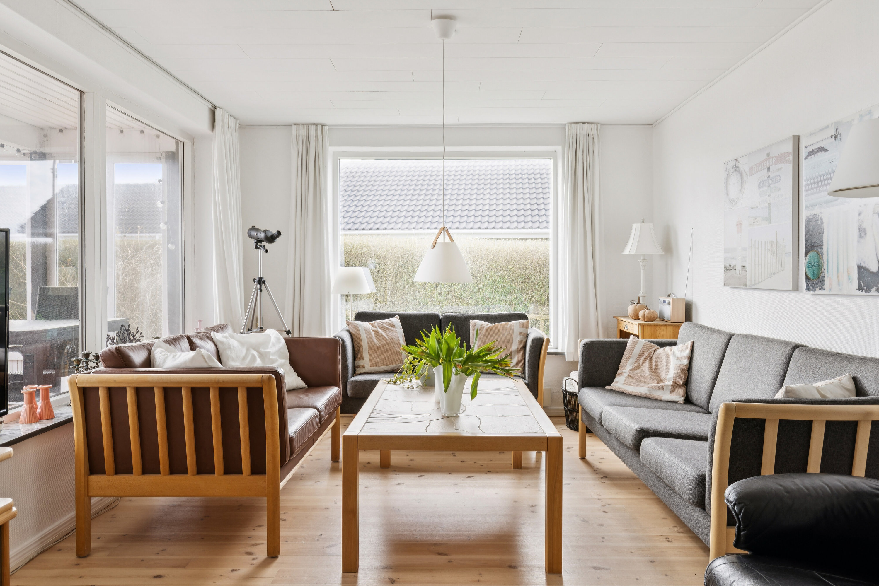 Fremhævet stue billede i fuldskærmstilstand. Billede af Bakkedraget 2, Drøsselbjerg, 4200 Slagelse