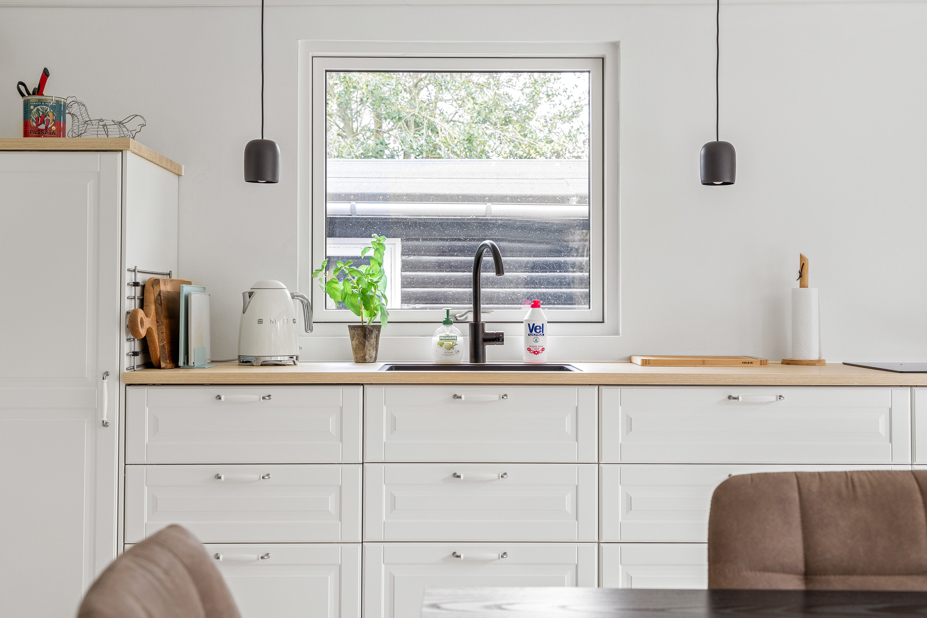 Fremhævet køkken alrum billede i fuldskærmstilstand. Billede af Møllevænget 2, 3120 Dronningmølle