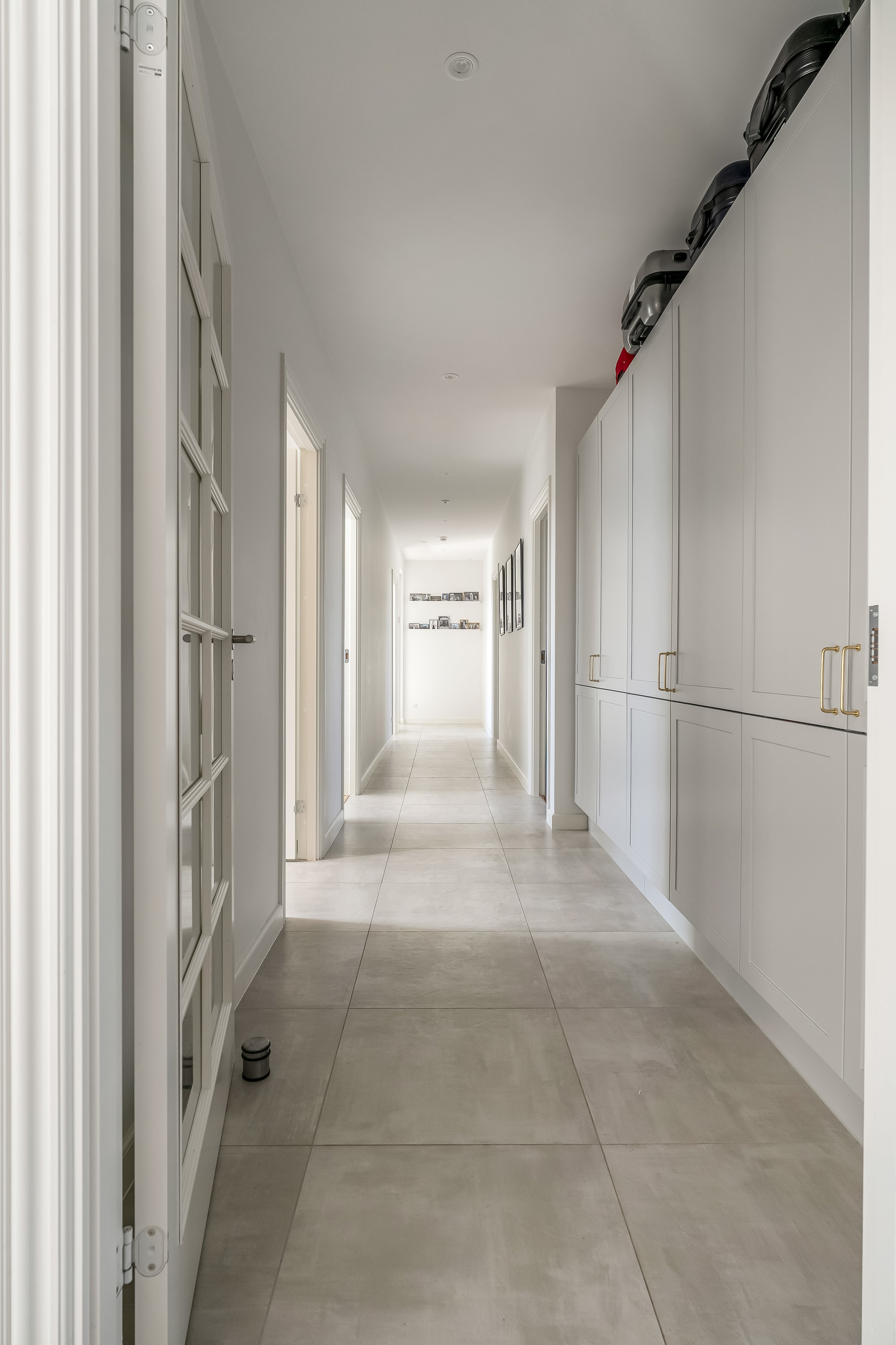 Fremhævet gang billede i fuldskærmstilstand. Billede af Dyreengen 28, 3320 Skævinge