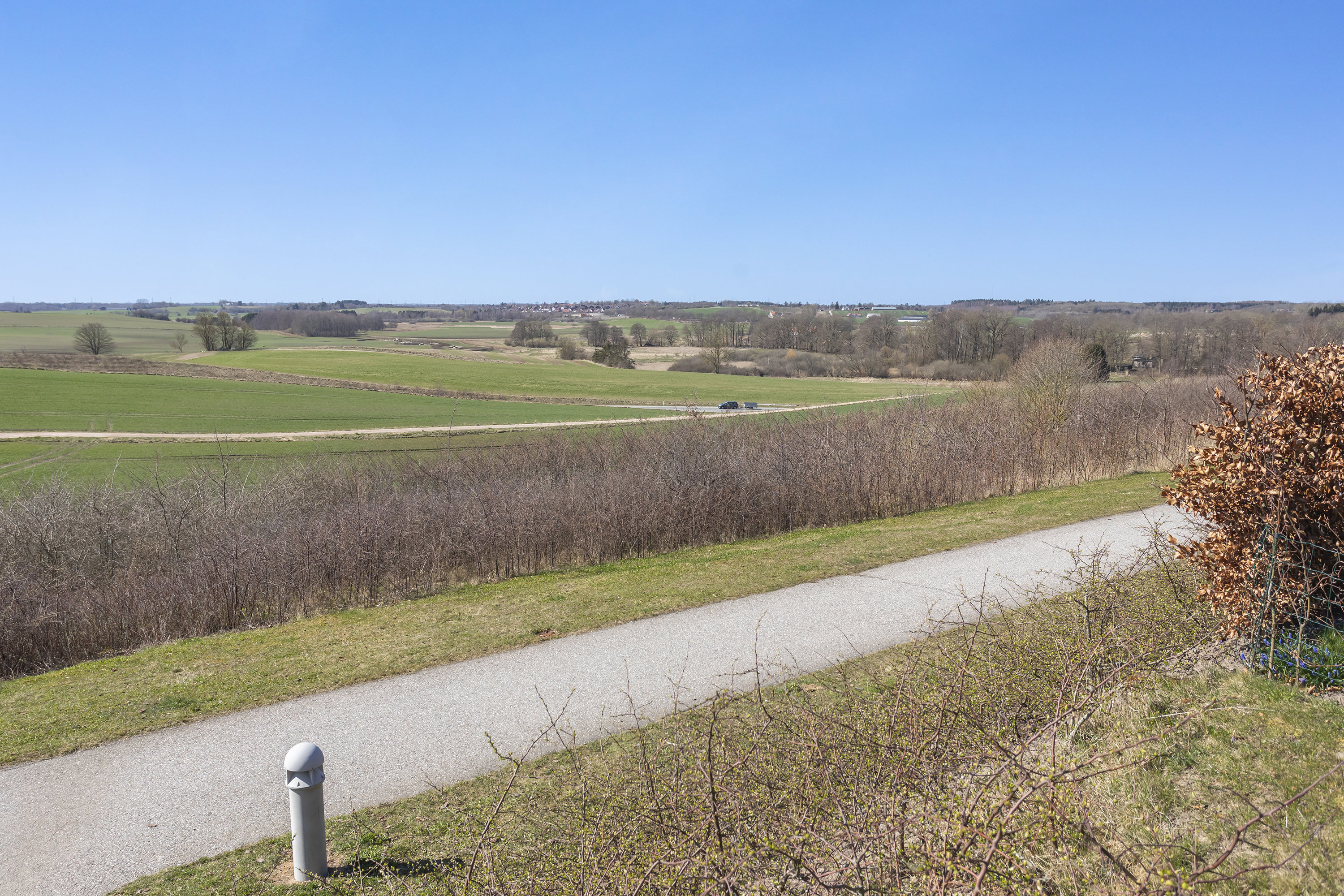 Fremhævet udsigt billede i fuldskærmstilstand. Billede af Kongeskrænten 34, Smørumnedre, 2765 Smørum