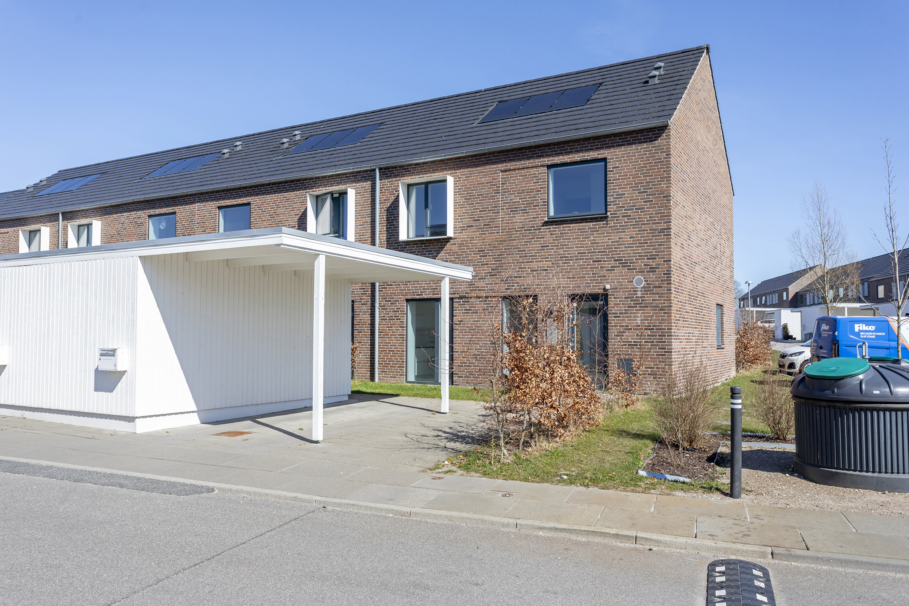 Fremhævet andet billede i fuldskærmstilstand. Billede af Kongeskrænten 34, Smørumnedre, 2765 Smørum