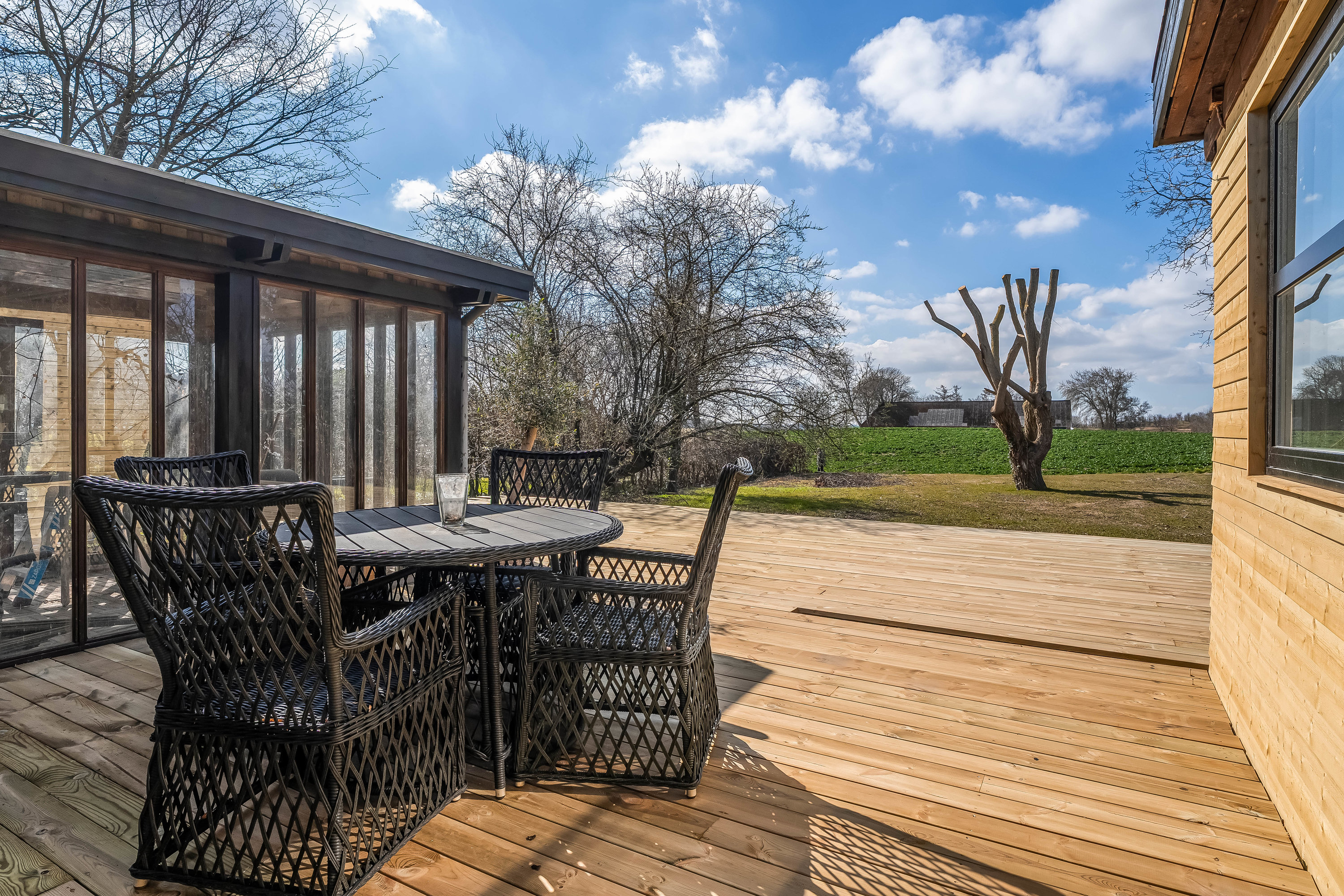 Fremhævet terrasse billede i fuldskærmstilstand. Billede af Holmemosen 15, Annisse, 3200 Helsinge