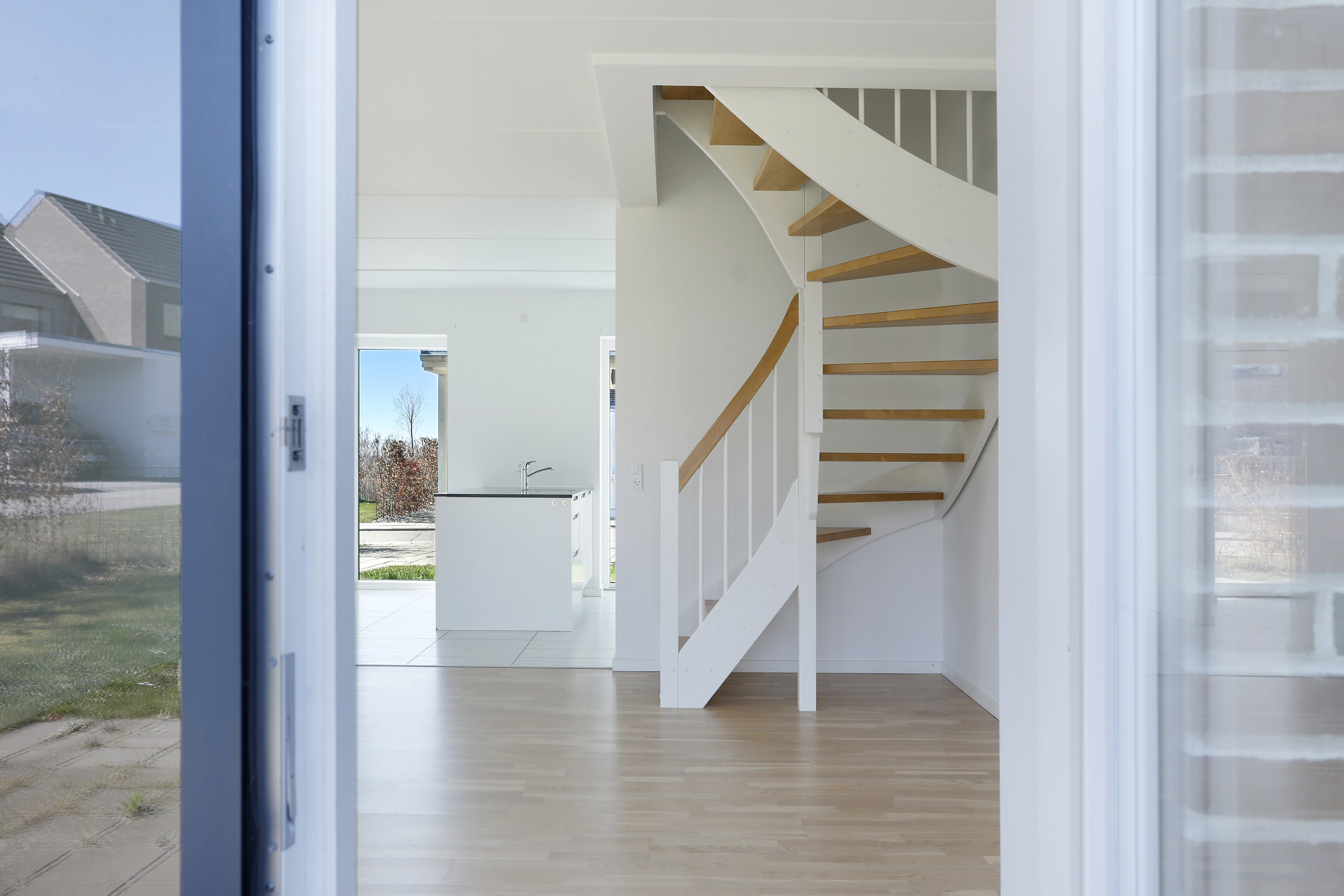 Fremhævet gang billede i fuldskærmstilstand. Billede af Kongeskrænten 34, Smørumnedre, 2765 Smørum