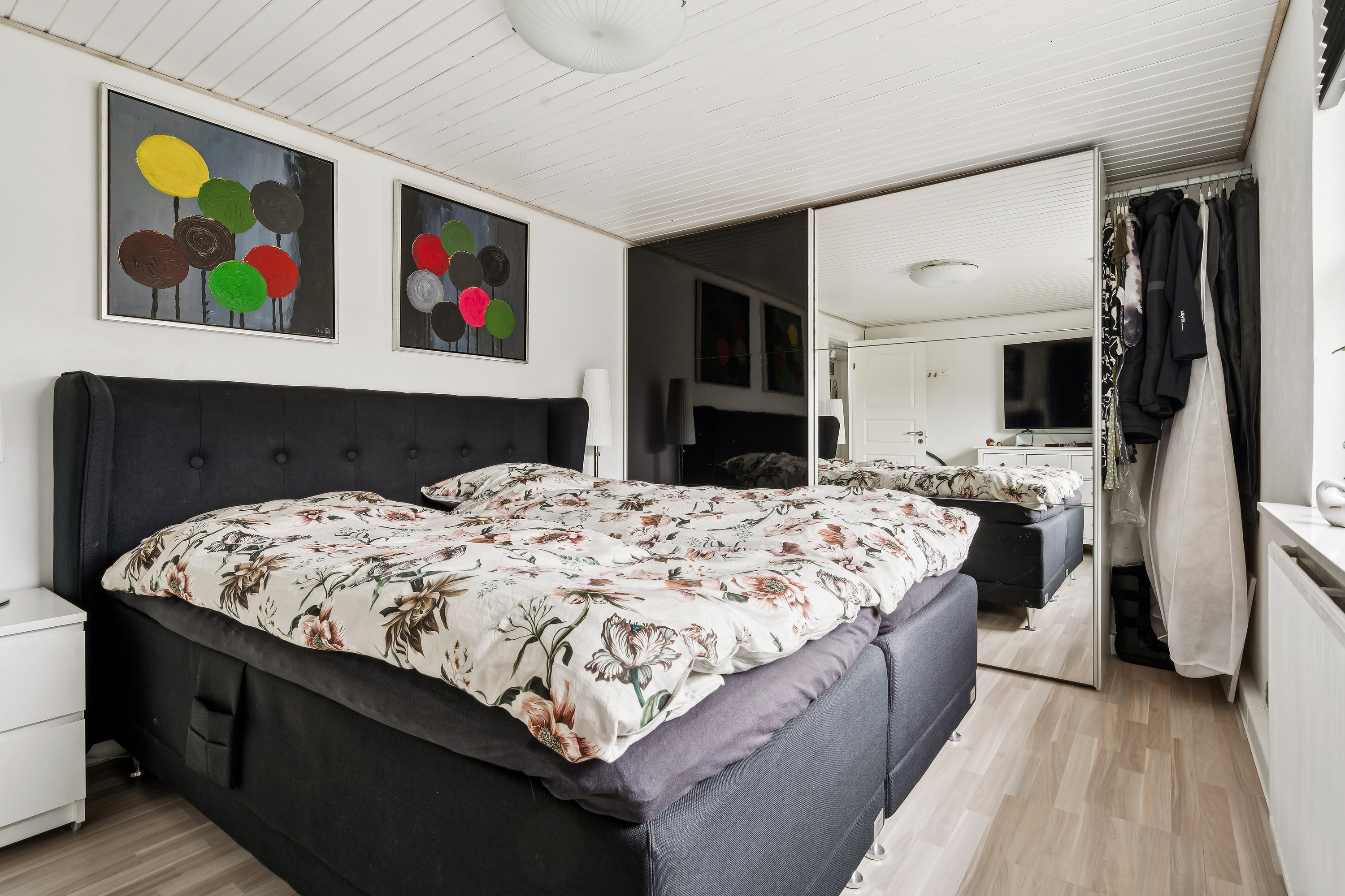 Fremhævet soveværelse billede i fuldskærmstilstand. Billede af Blåbærvænget 20, Appenæs, 4700 Næstved