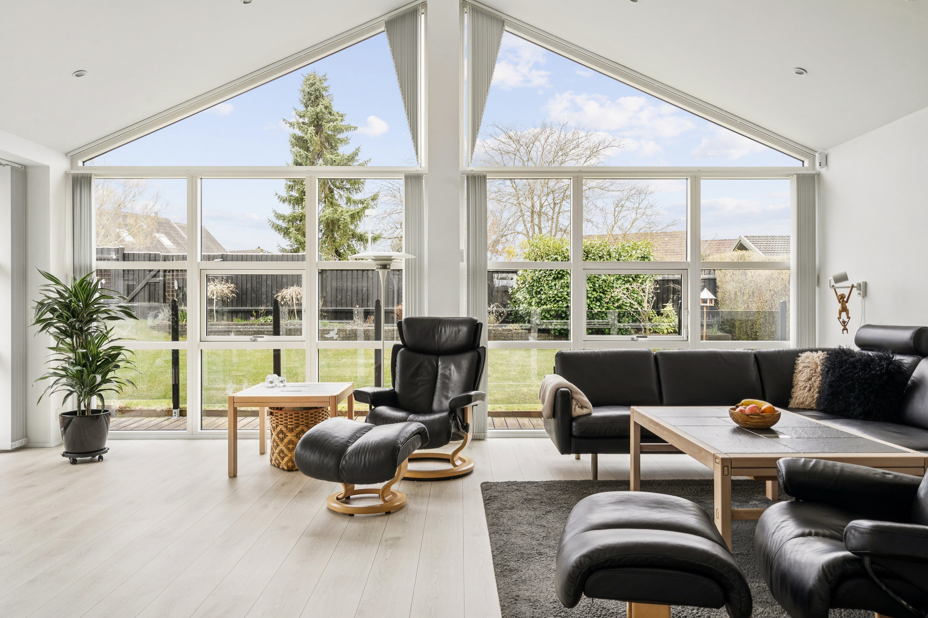 Fremhævet stue billede i fuldskærmstilstand. Billede af Blåbærvænget 20, Appenæs, 4700 Næstved