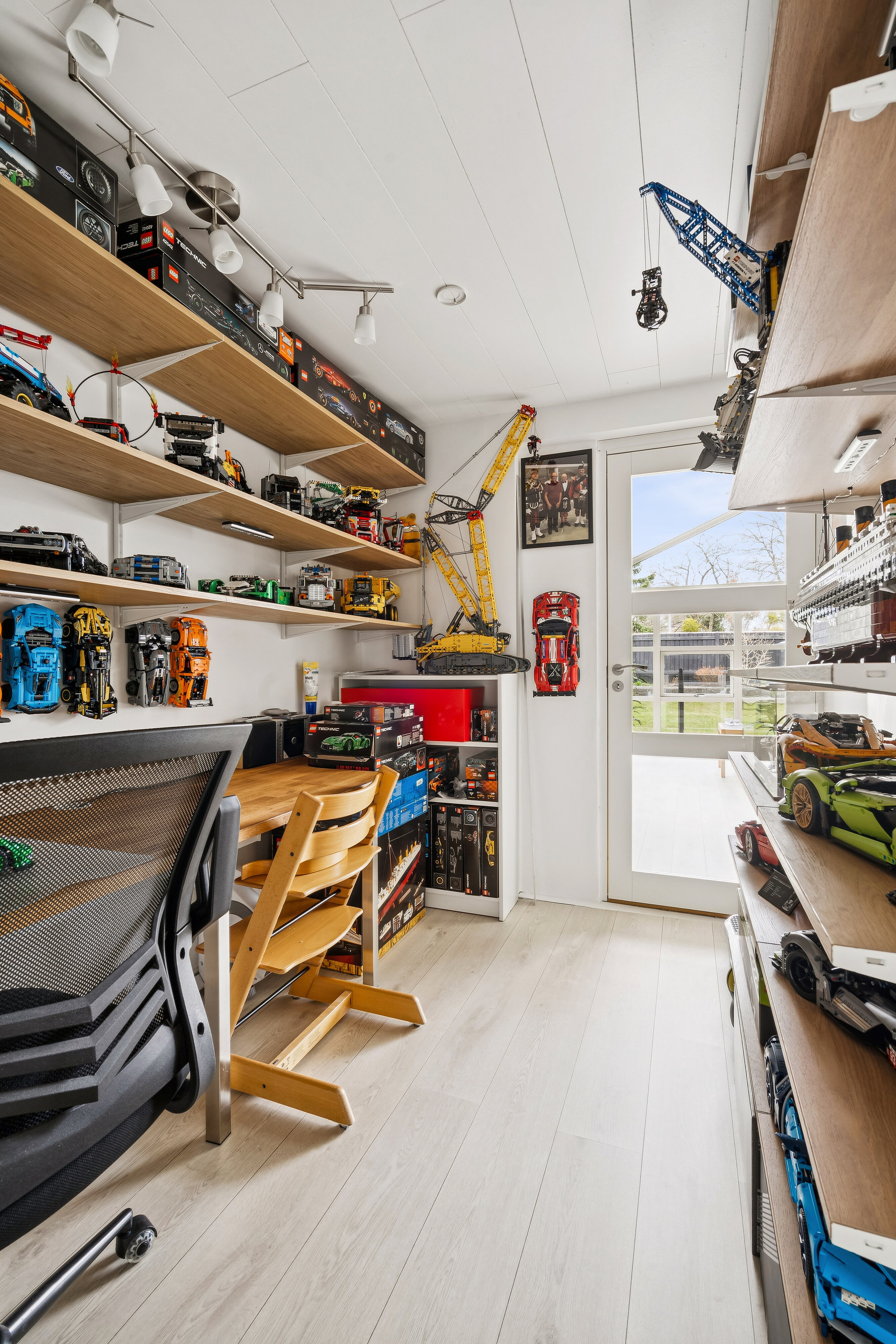 Fremhævet gang billede i fuldskærmstilstand. Billede af Blåbærvænget 20, Appenæs, 4700 Næstved