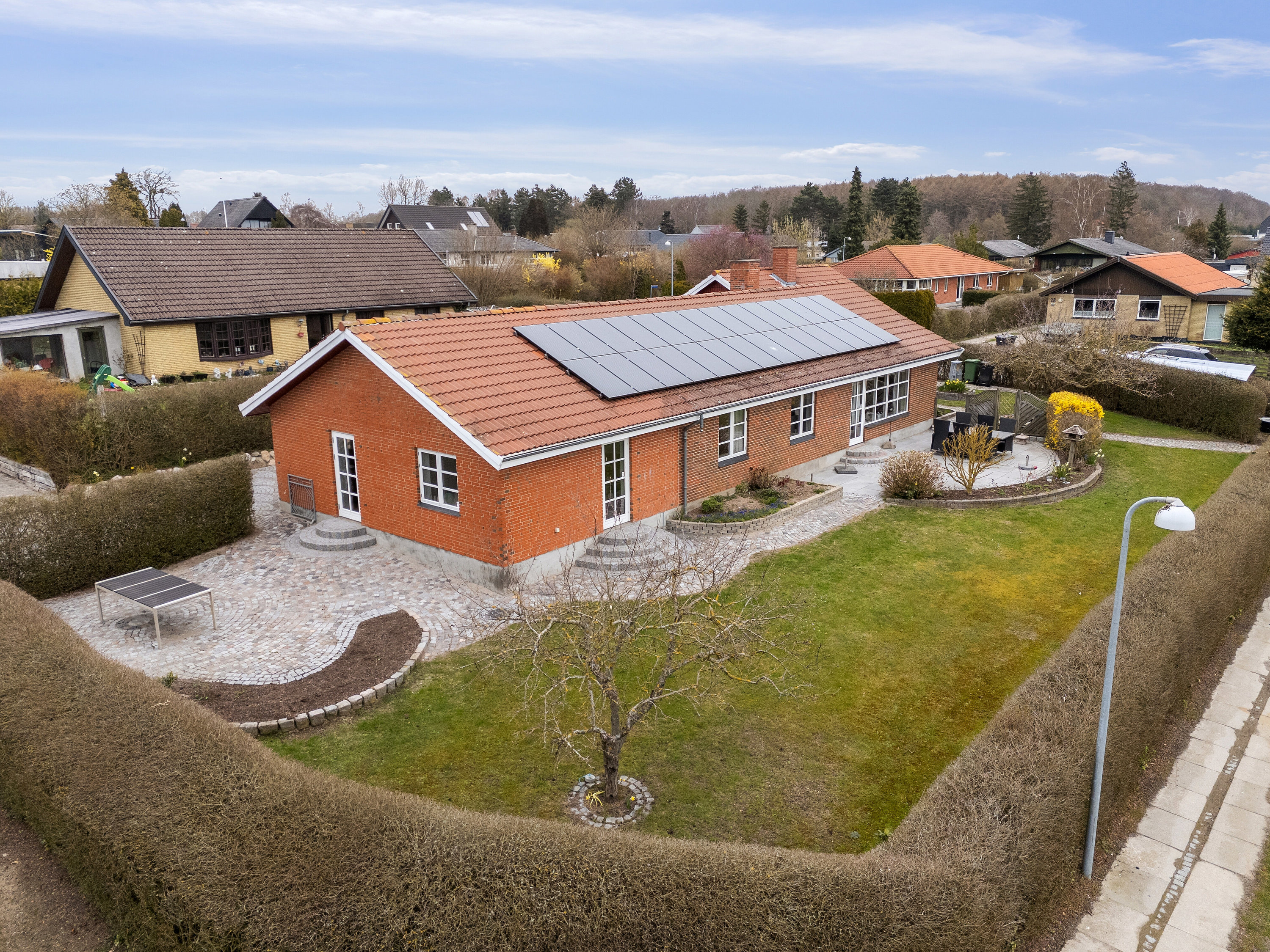 Fremhævet luftfoto billede i fuldskærmstilstand. Billede af Kastanievej 2, 4773 Stensved