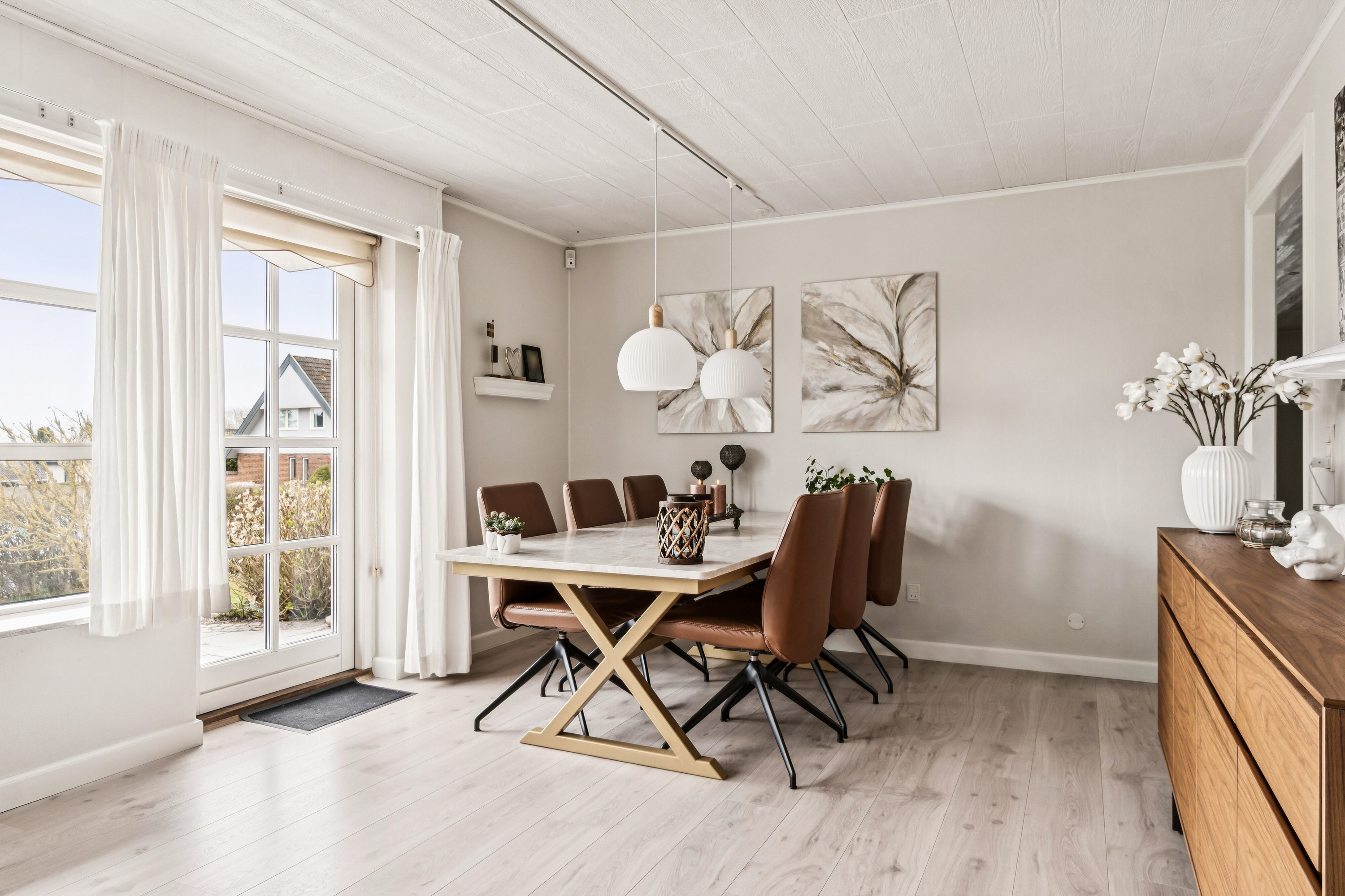 Fremhævet spisestue billede i fuldskærmstilstand. Billede af Kastanievej 2, 4773 Stensved