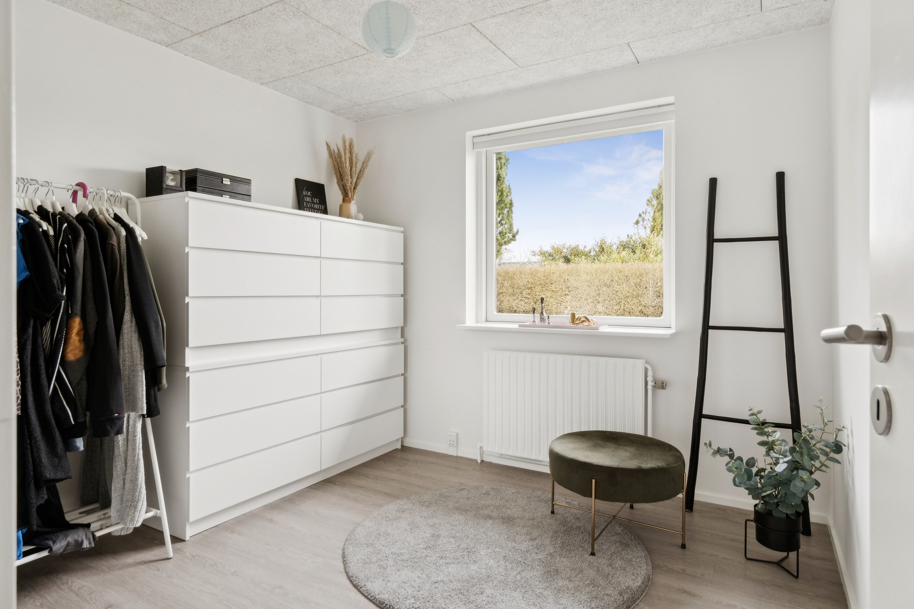 Fremhævet soveværelse billede i fuldskærmstilstand. Billede af Skærskovvænget 23, 8600 Silkeborg