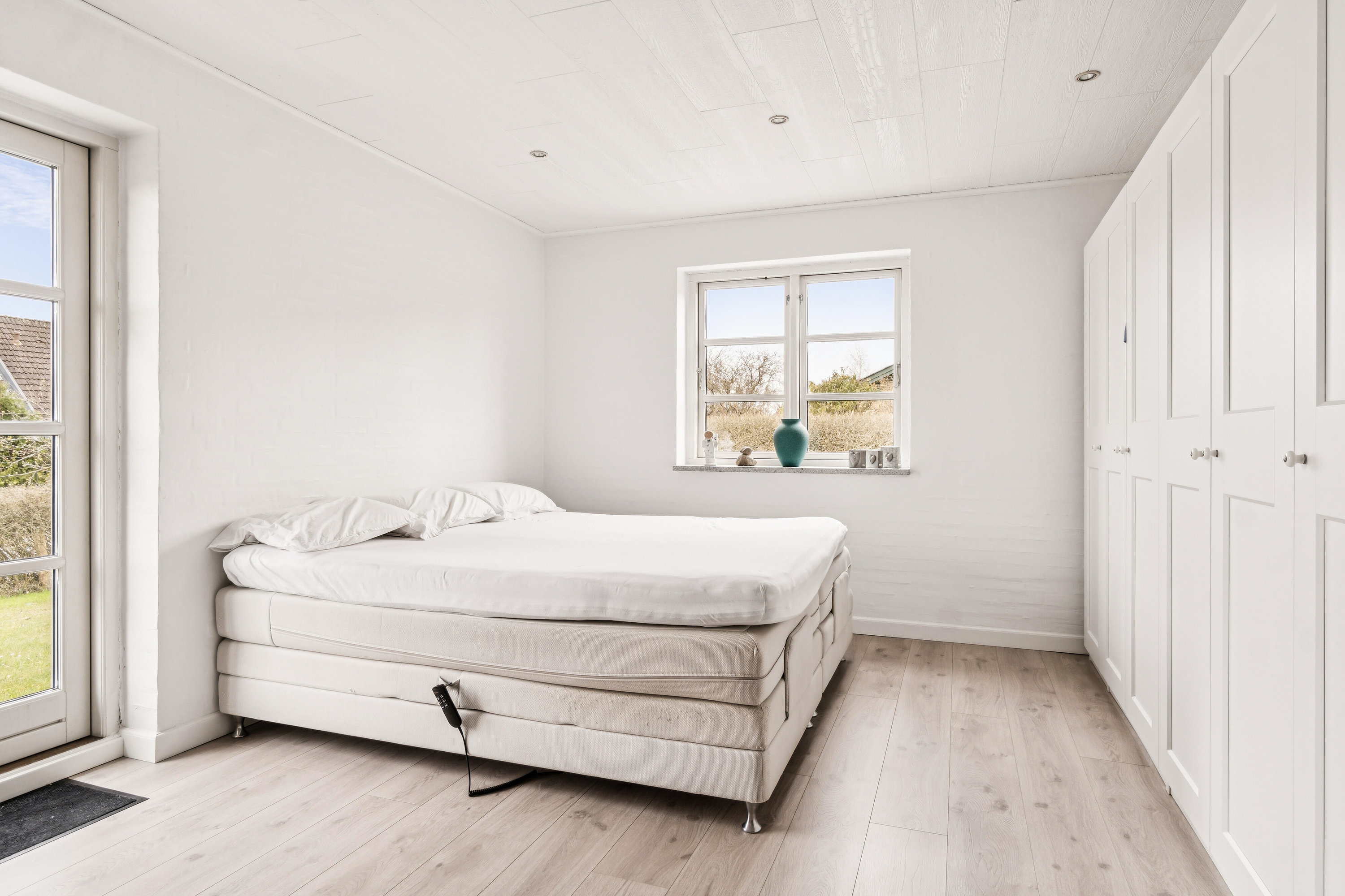 Fremhævet soveværelse billede i fuldskærmstilstand. Billede af Kastanievej 2, 4773 Stensved