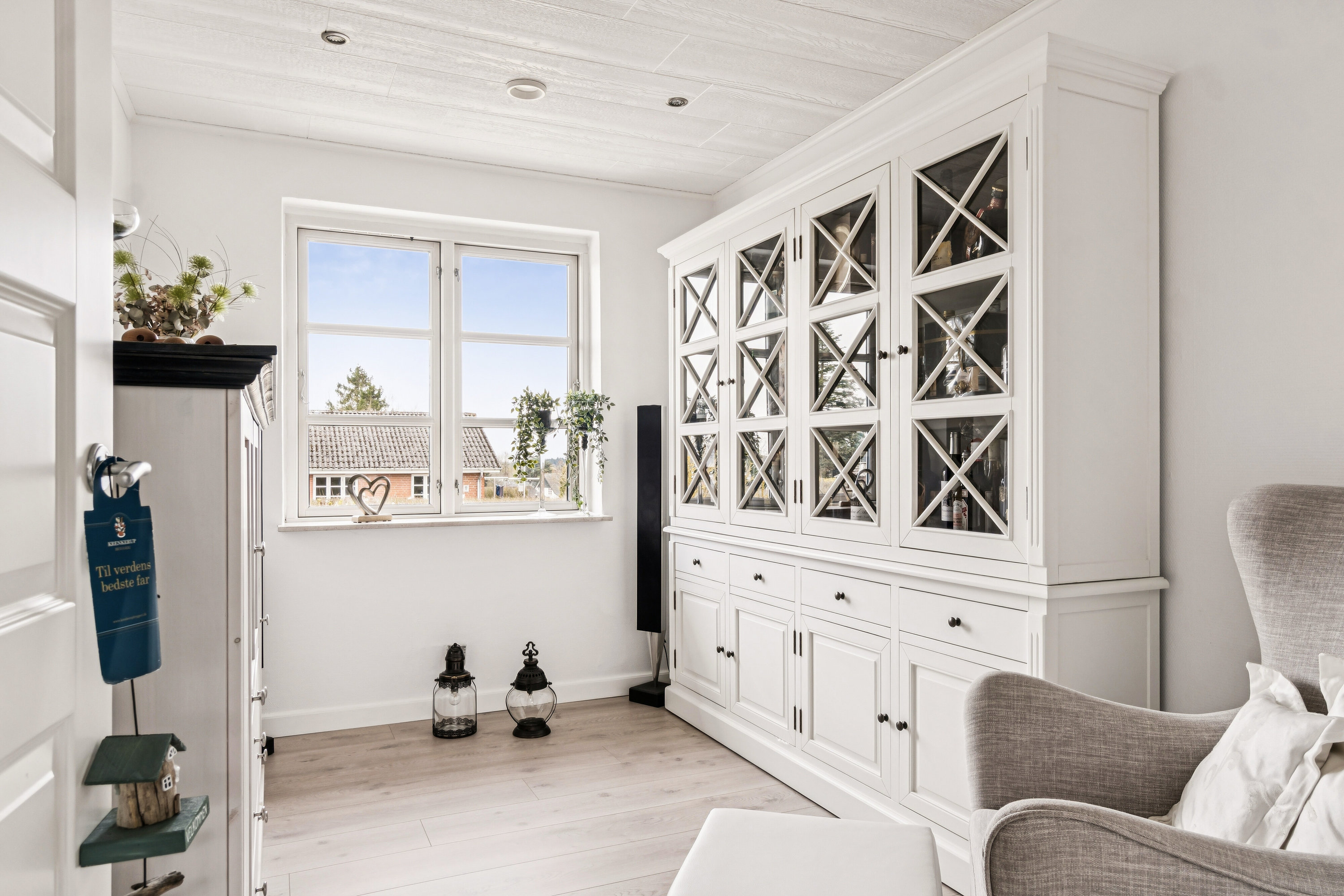 Fremhævet indendørs billede i fuldskærmstilstand. Billede af Kastanievej 2, 4773 Stensved