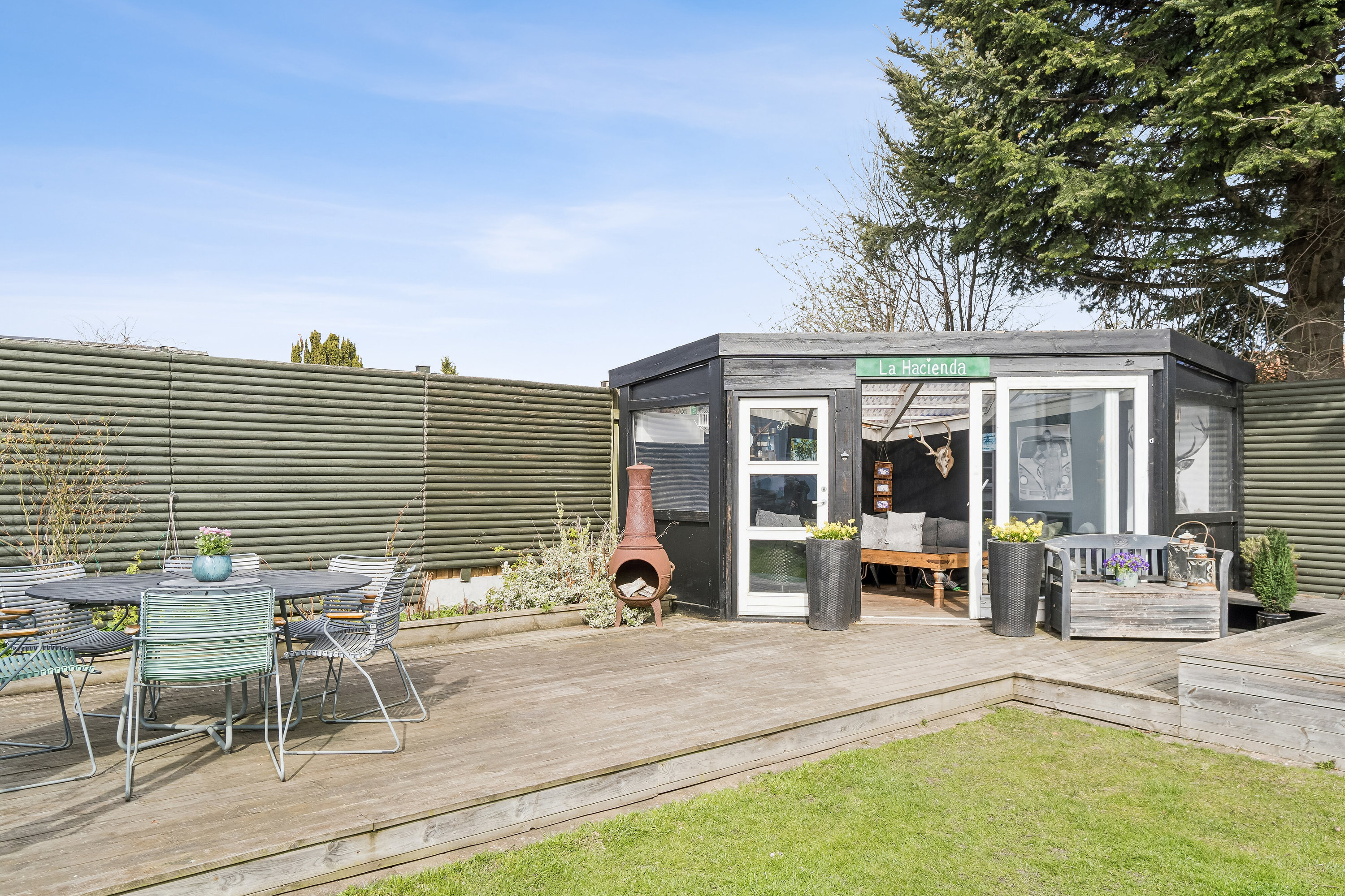 Fremhævet terrasse billede i fuldskærmstilstand. Billede af Henry Heerups Vej 21, 2610 Rødovre