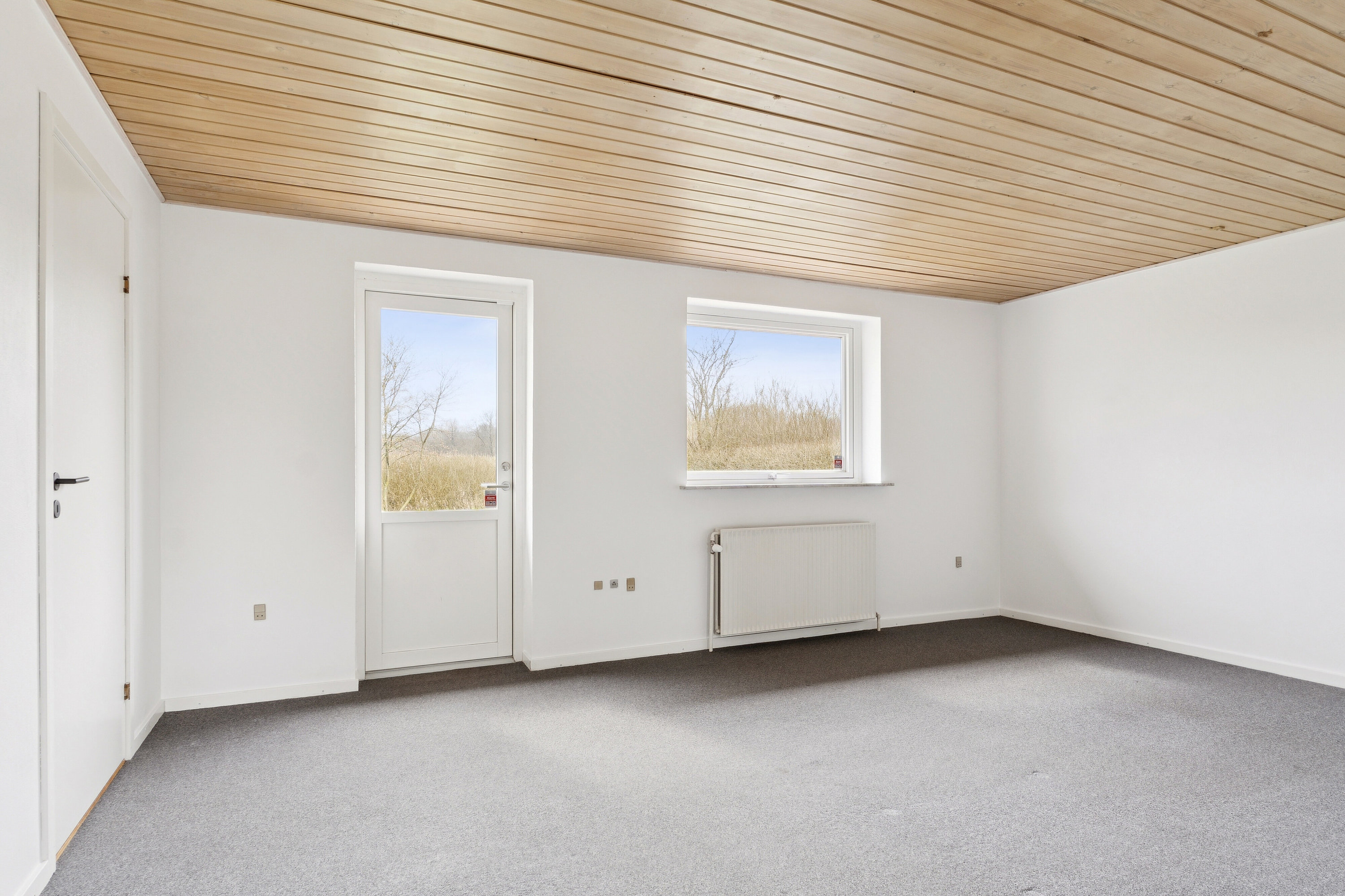 Fremhævet stue billede i fuldskærmstilstand. Billede af Tørrepladsen 27, Thorning, 8620 Kjellerup