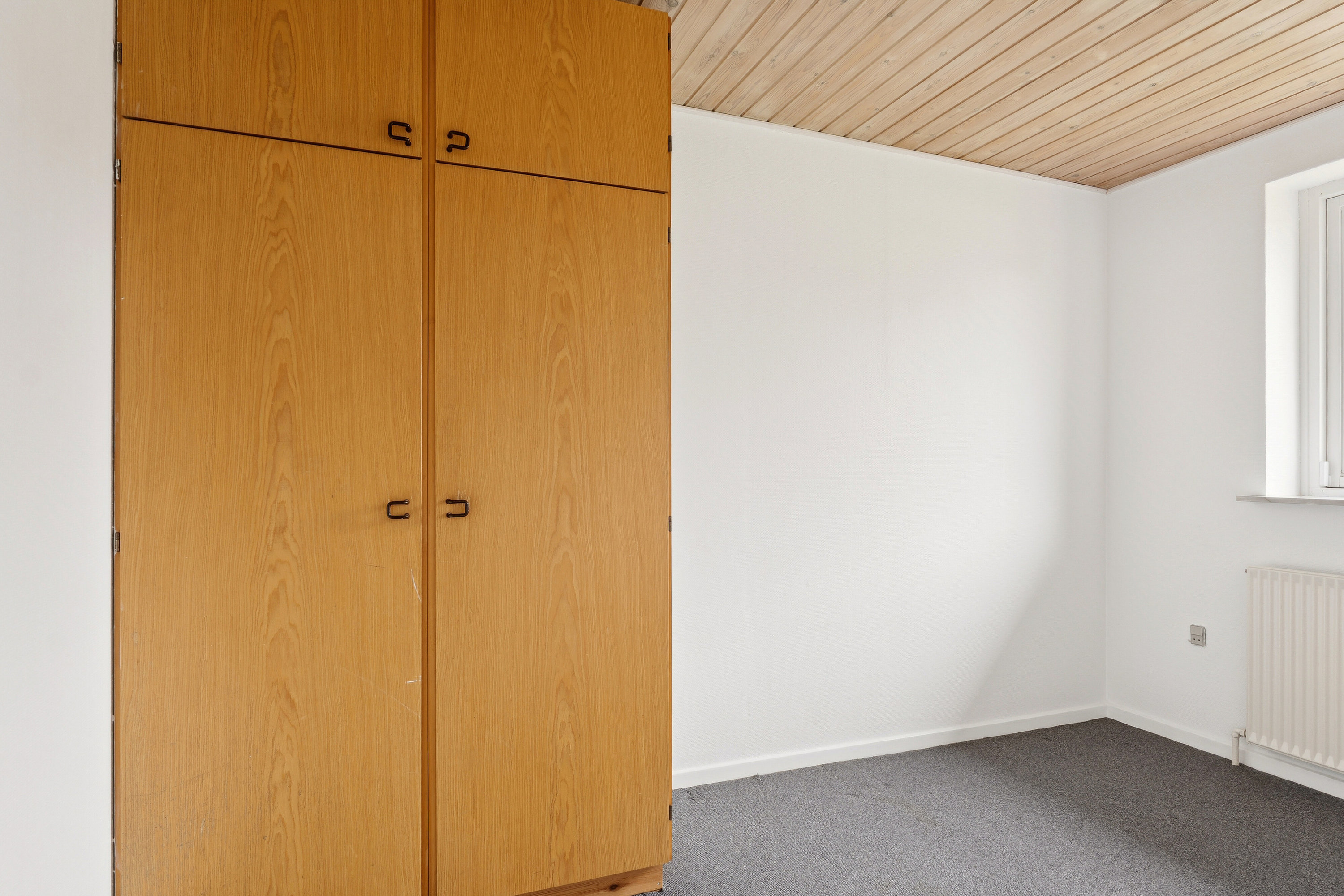 Fremhævet soveværelse billede i fuldskærmstilstand. Billede af Tørrepladsen 27, Thorning, 8620 Kjellerup