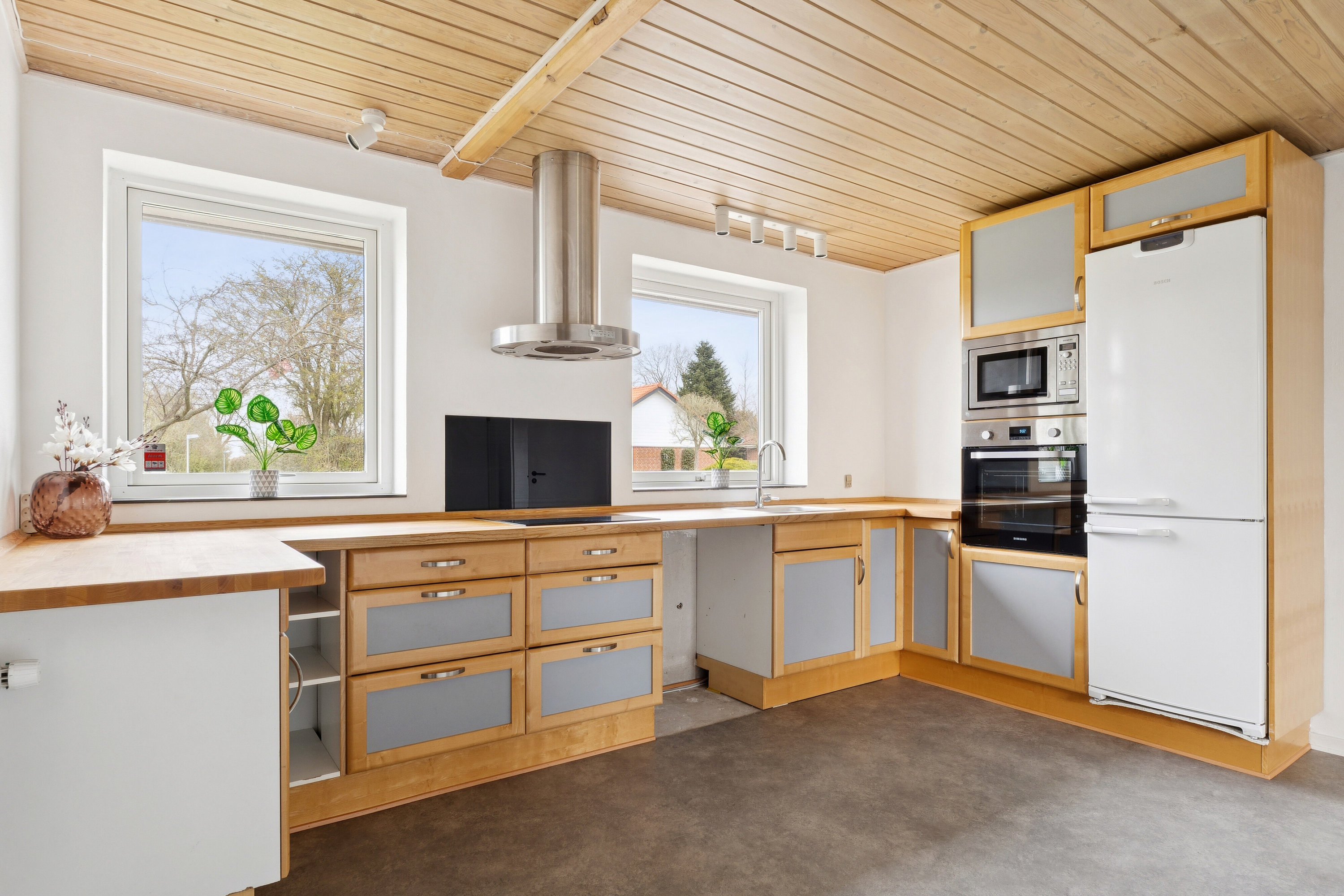 Fremhævet køkken billede i fuldskærmstilstand. Billede af Tørrepladsen 27, Thorning, 8620 Kjellerup