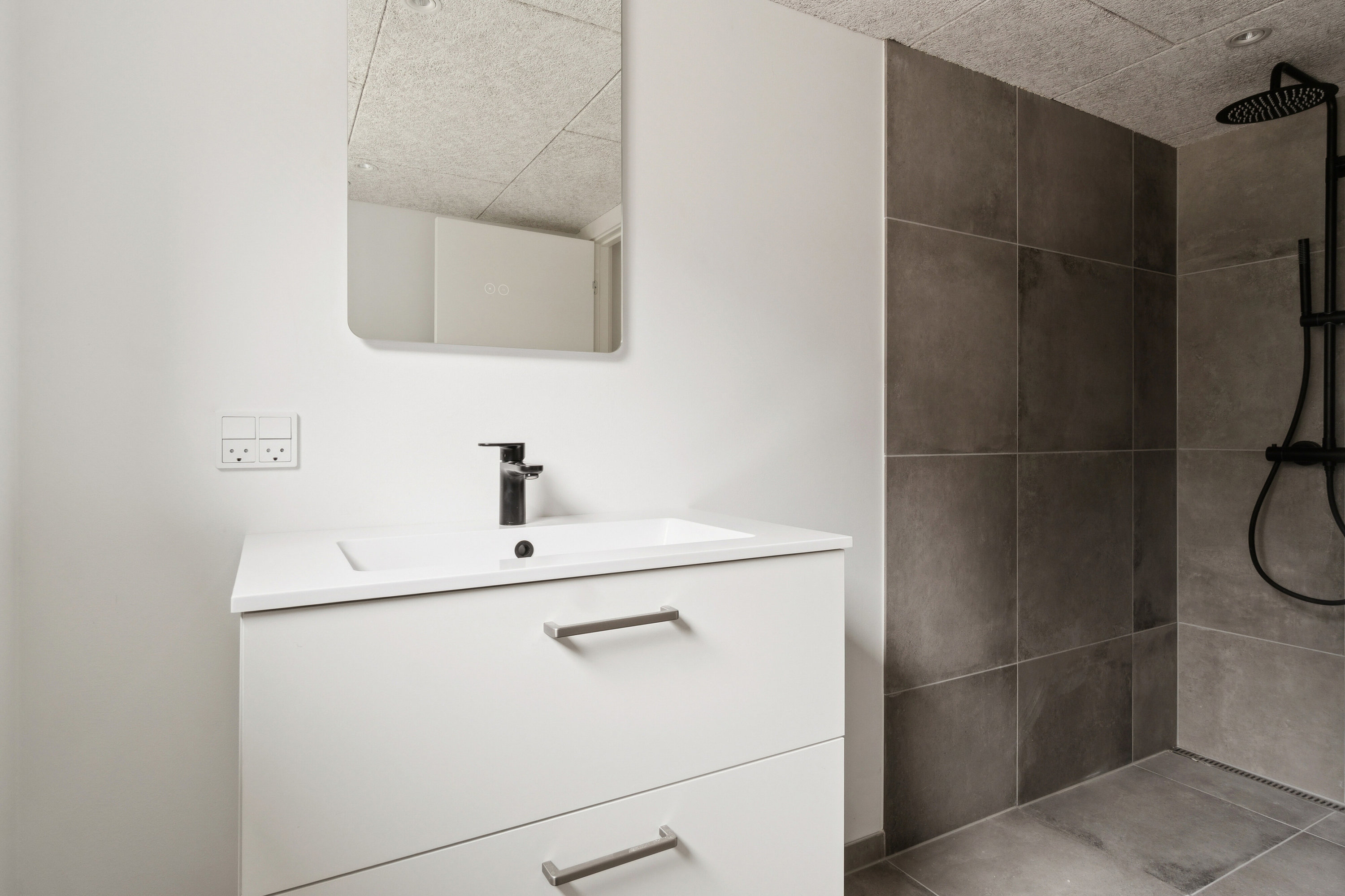 Fremhævet badeværelse billede i fuldskærmstilstand. Billede af Mariendals Alle 23, 4200 Slagelse