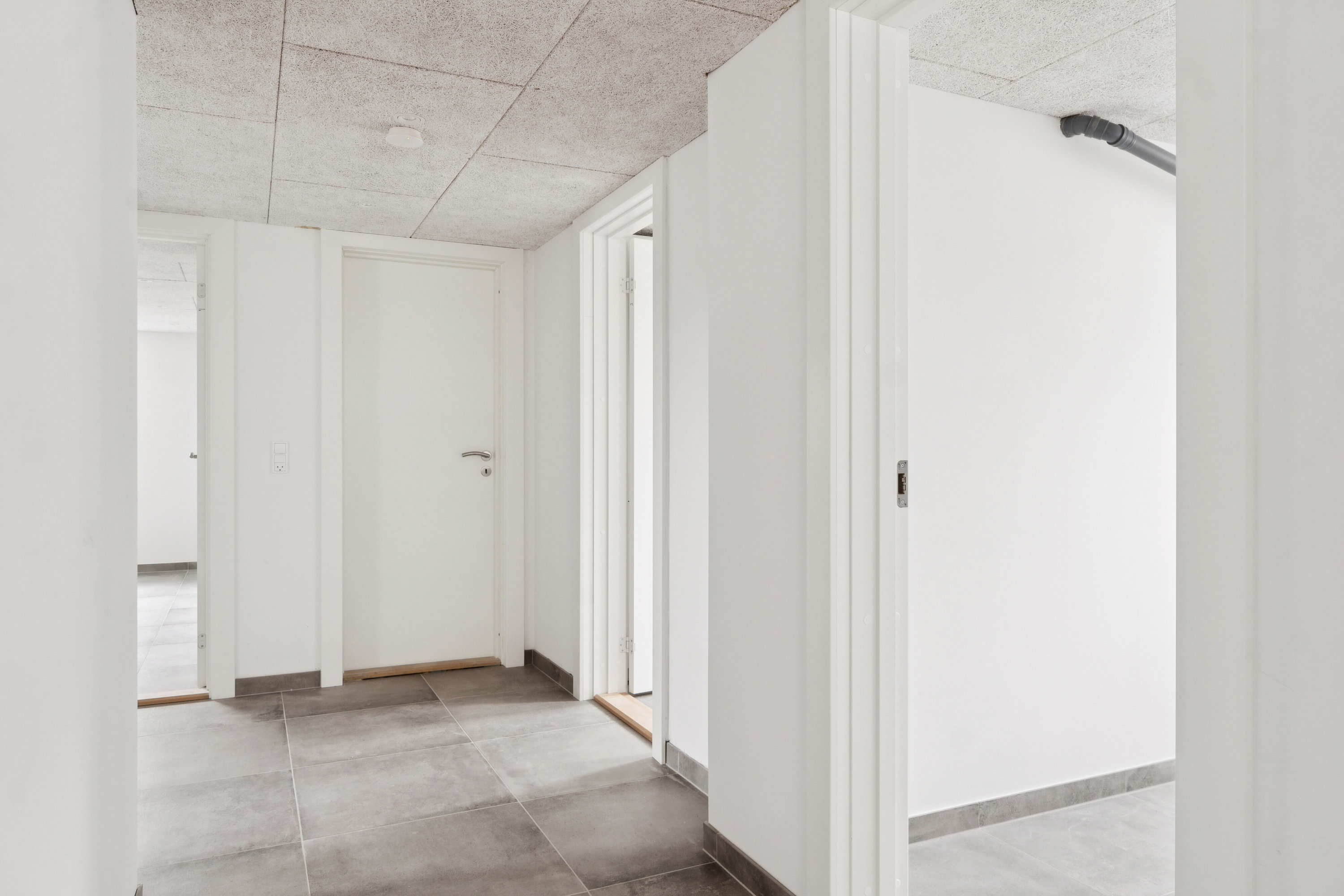 Fremhævet gang billede i fuldskærmstilstand. Billede af Mariendals Alle 23, 4200 Slagelse