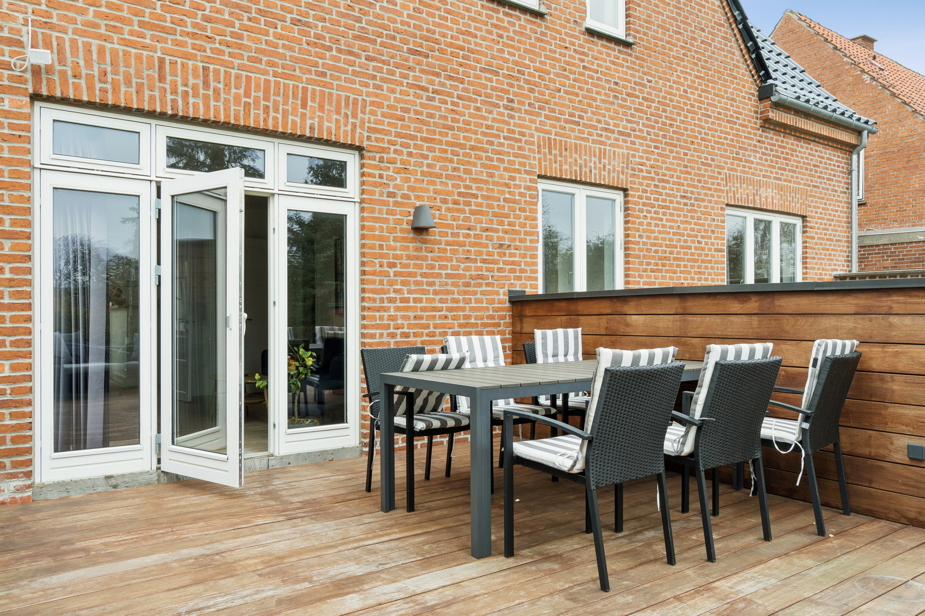 Fremhævet terrasse billede i fuldskærmstilstand. Billede af Mariendals Alle 23, 4200 Slagelse