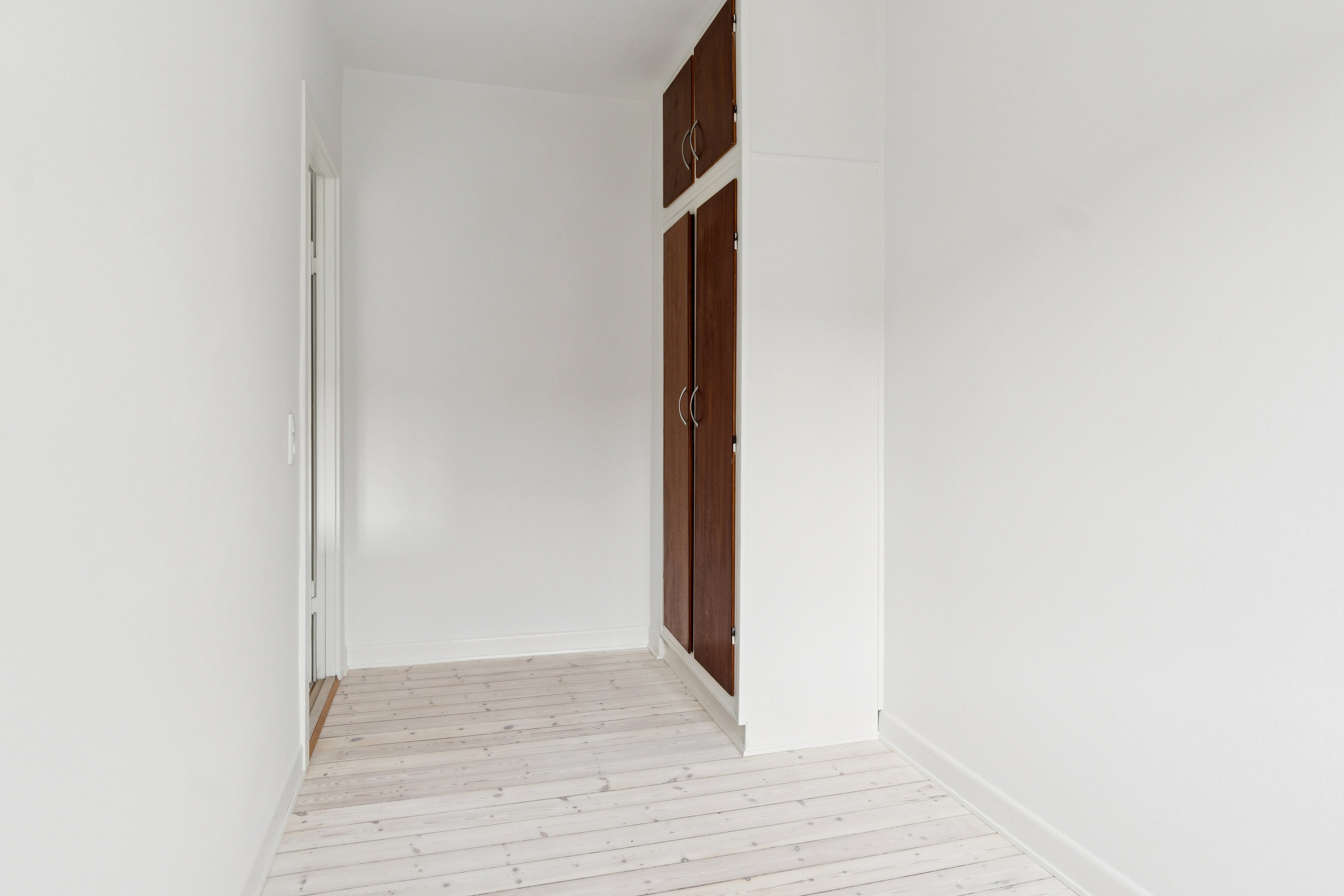 Fremhævet gang billede i fuldskærmstilstand. Billede af Frederiksdalsvej 103C, 1. th., 2830 Virum