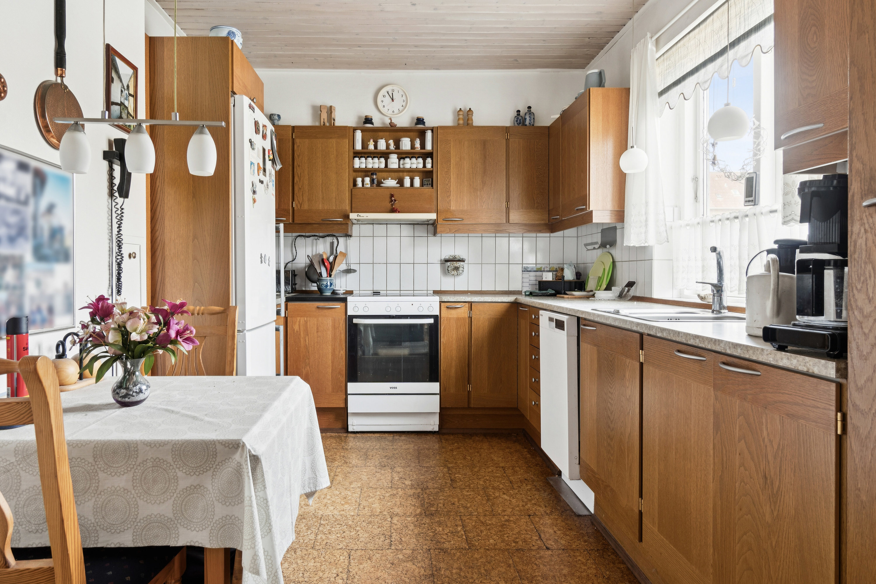 Fremhævet køkken billede i fuldskærmstilstand. Billede af Slotsherrensvej 247B, 2610 Rødovre