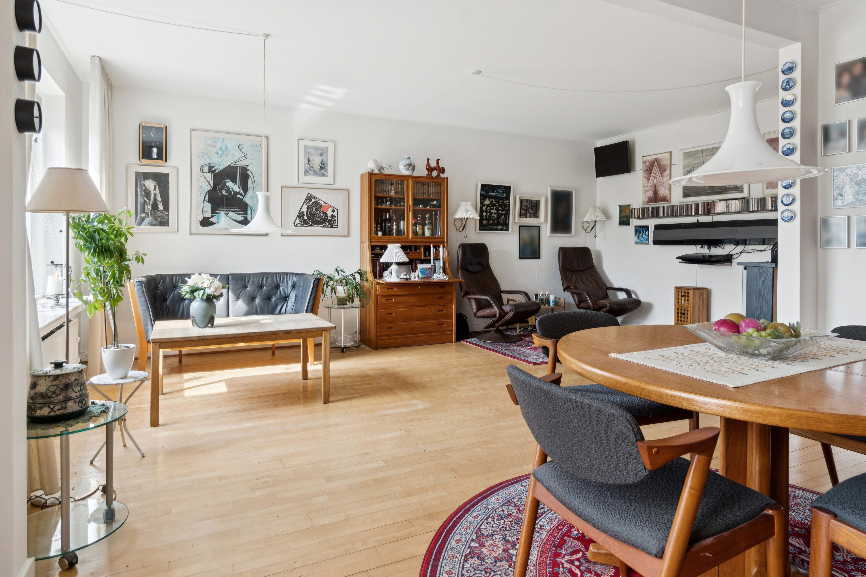 Fremhævet spisestue billede i fuldskærmstilstand. Billede af Slotsherrensvej 247B, 2610 Rødovre