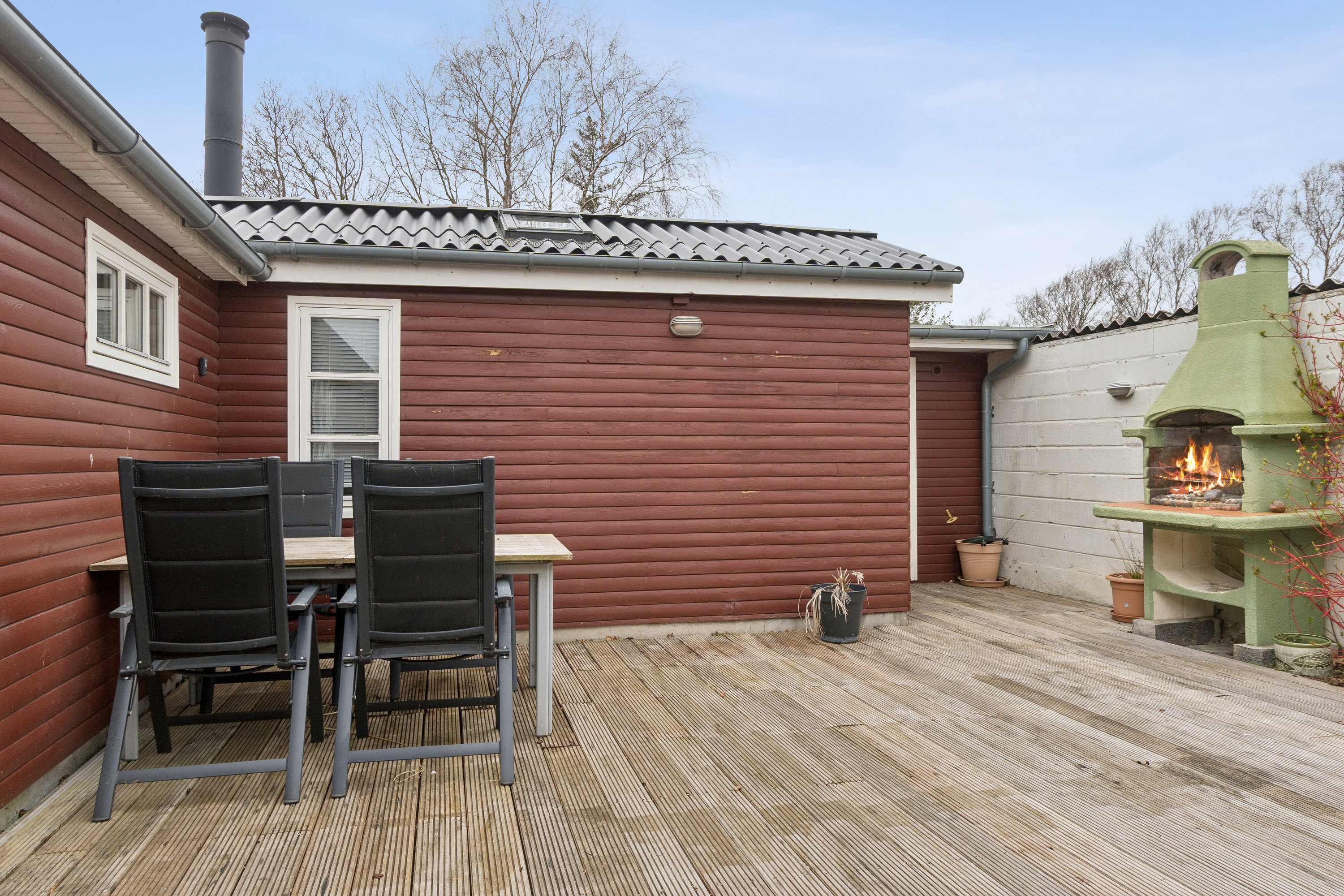 Fremhævet terrasse billede i fuldskærmstilstand. Billede af Fyrrestien Vest 4, Bjerge Sydstrand, 4480 Store Fuglede