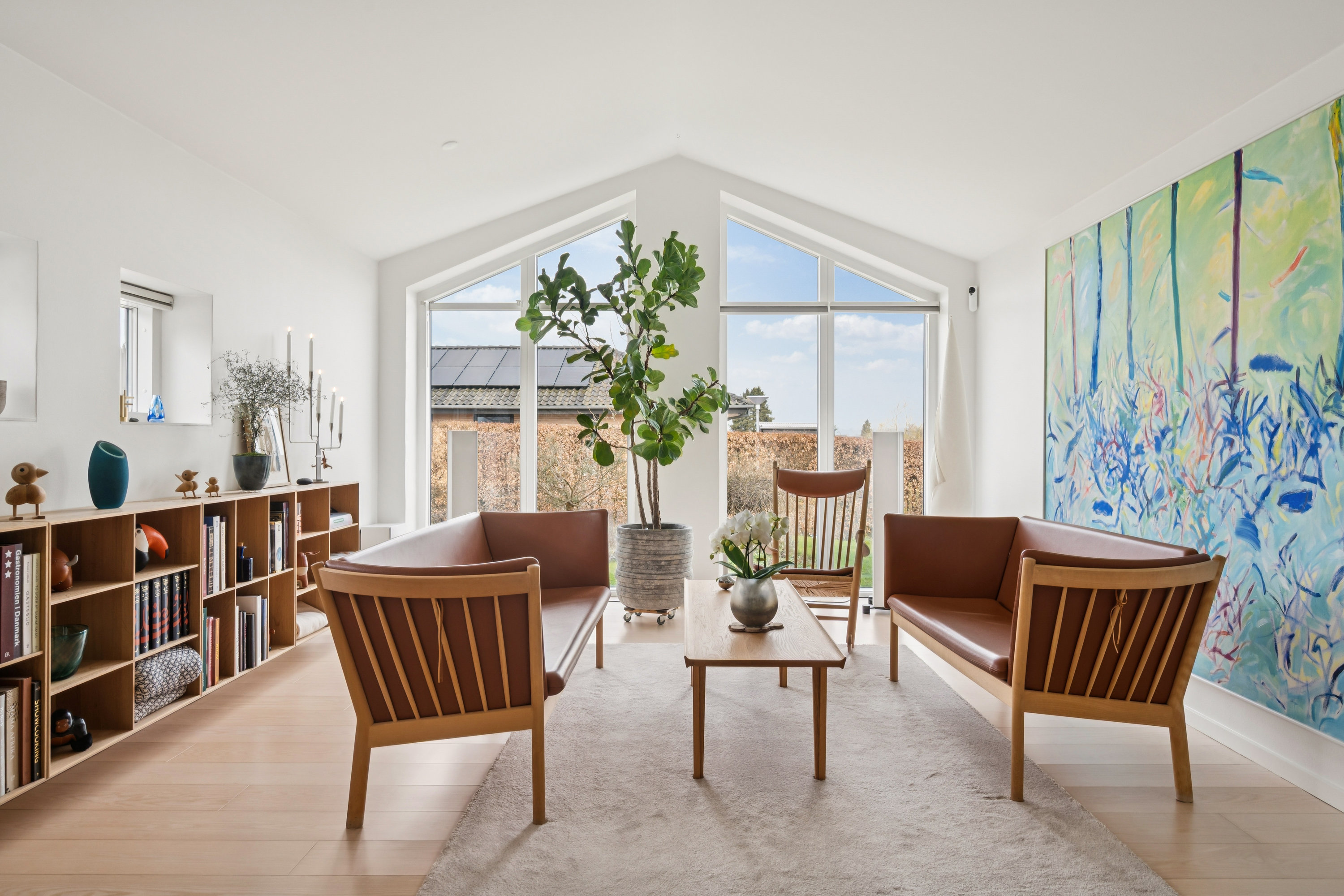 Fremhævet stue billede i fuldskærmstilstand. Billede af Præstevangen 2, Søften, 8382 Hinnerup