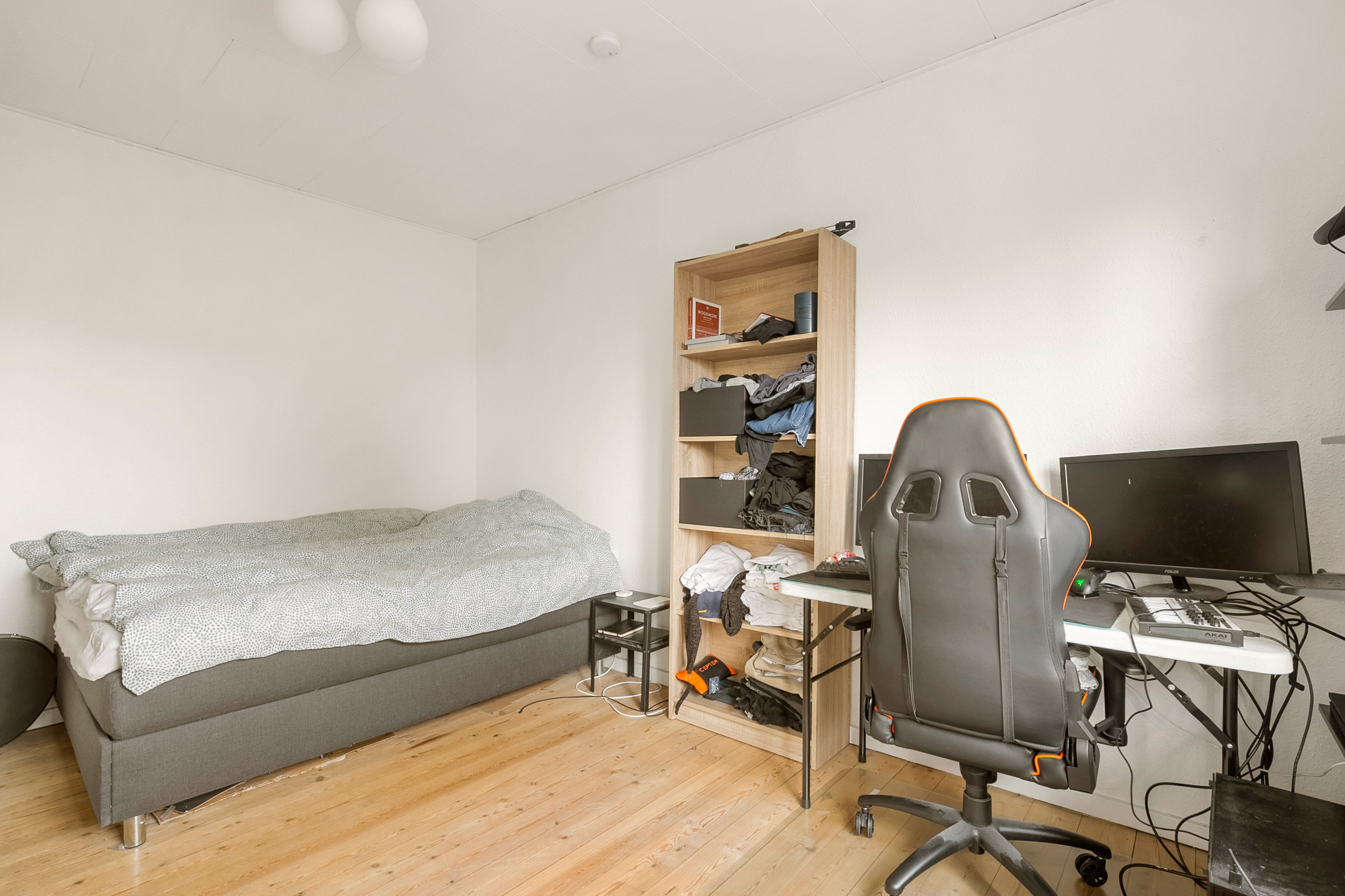 Fremhævet kontor billede i fuldskærmstilstand. Billede af Nyvangsvej 10, 1. tv., 5000 Odense C