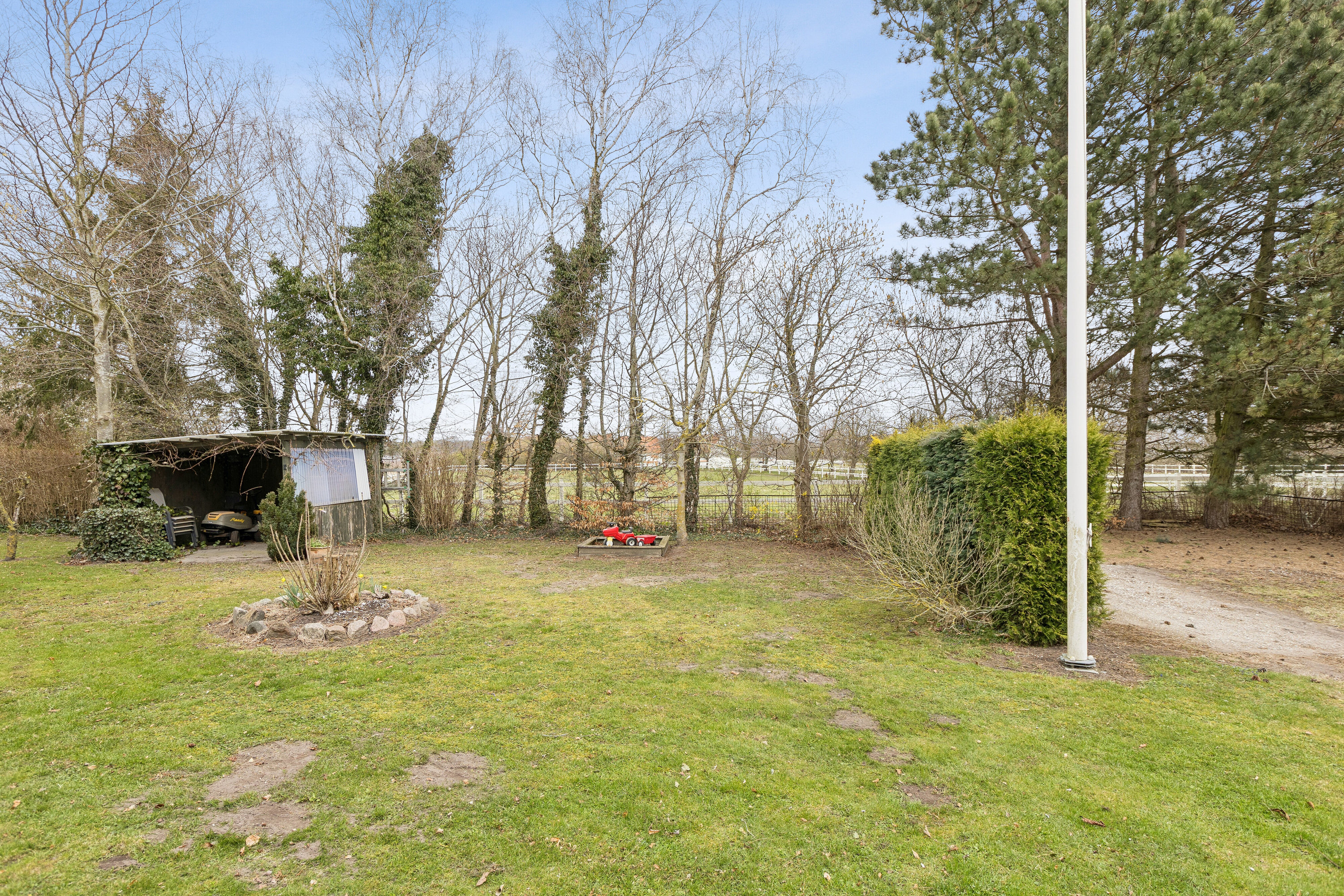 Fremhævet udendørs billede i fuldskærmstilstand. Billede af Sanderhusvej 6, Freerslev, 4690 Haslev